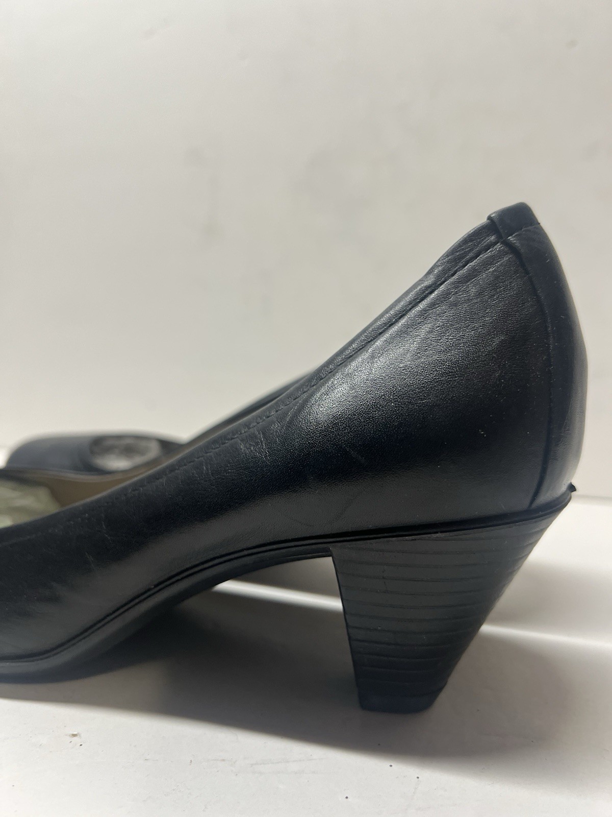 ECCO TOUCH 50 Classic Black Leather Pumps 2″ heel, Sz 38 Round Toe