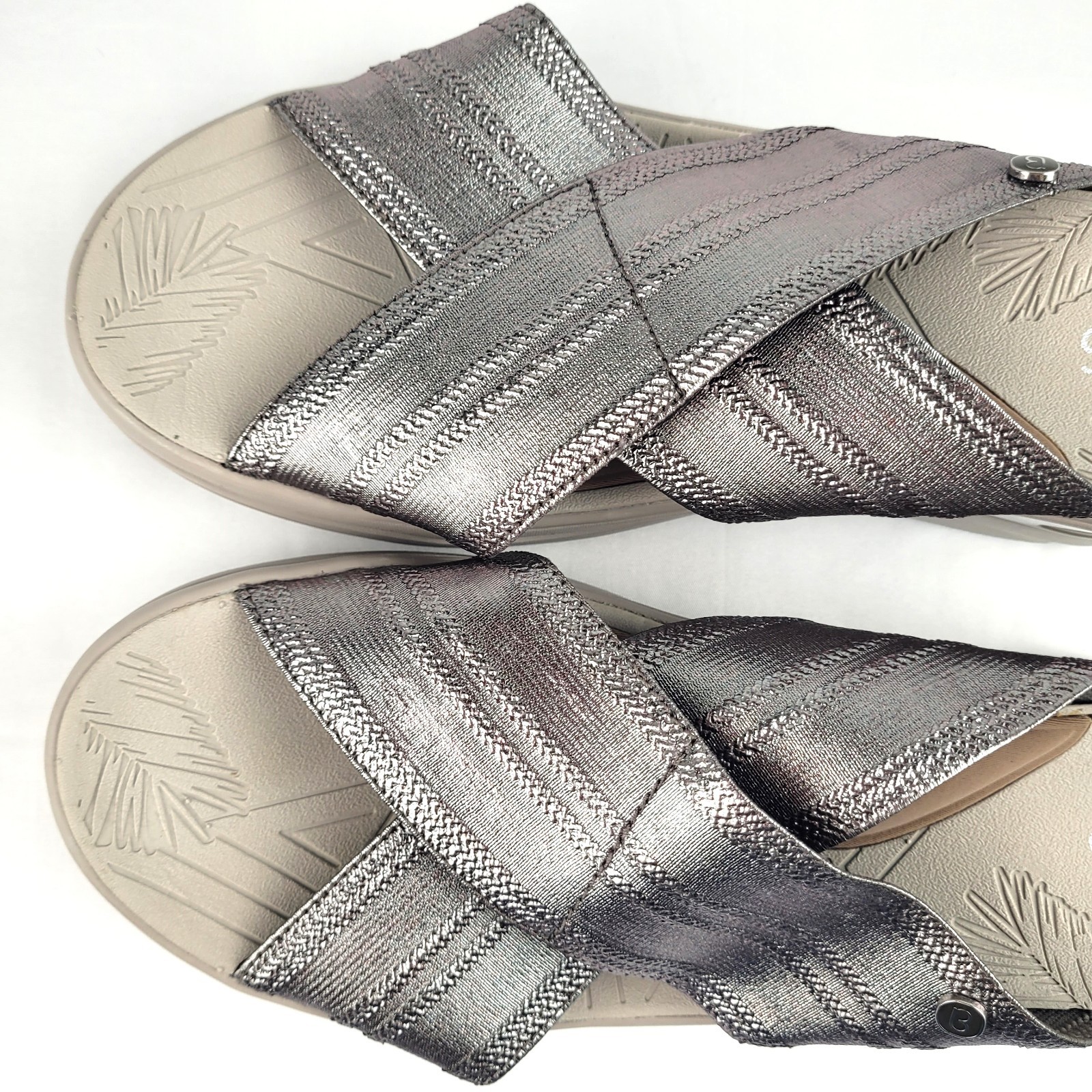 Bzees Vista Sandals Women’s 11M Silver X Band Wedge Slide Comfort Summer Casual