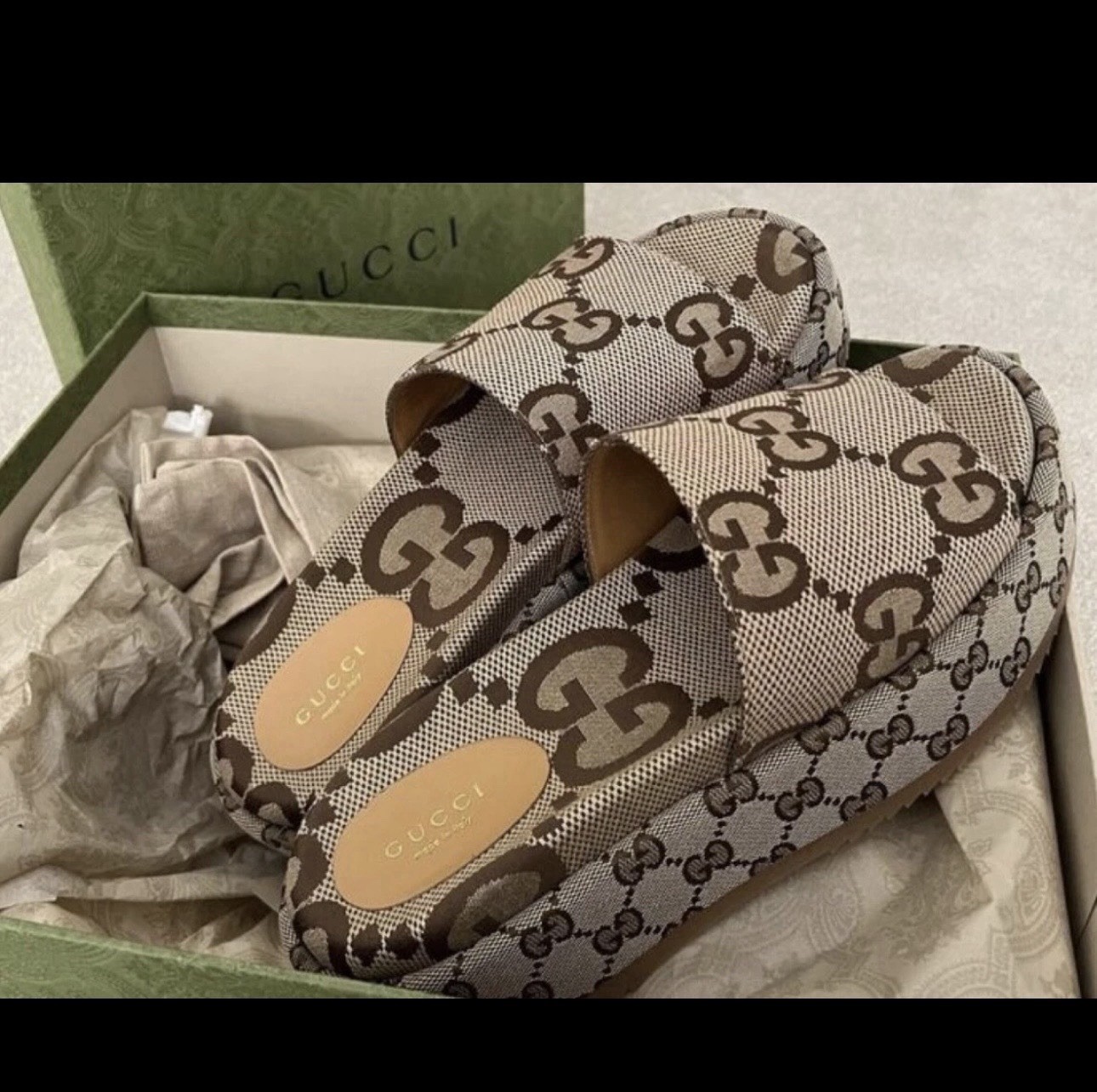GUCCI SHOES CAMEL AND EBONY MAXI GG CANVAS PLATFORM SLIDE US 9