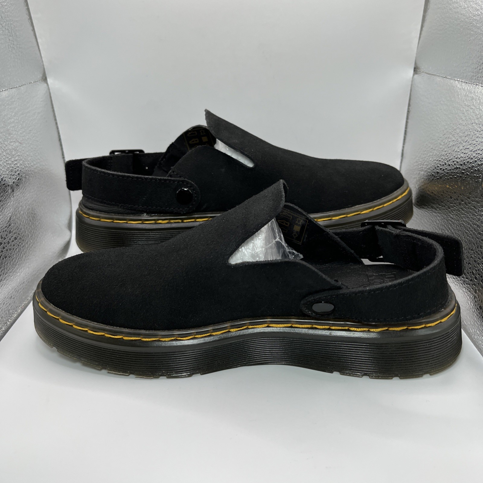 Dr. Martens Carlson Suede Mules Womens 7 Mens 6 Black Slingback Clogs EUC