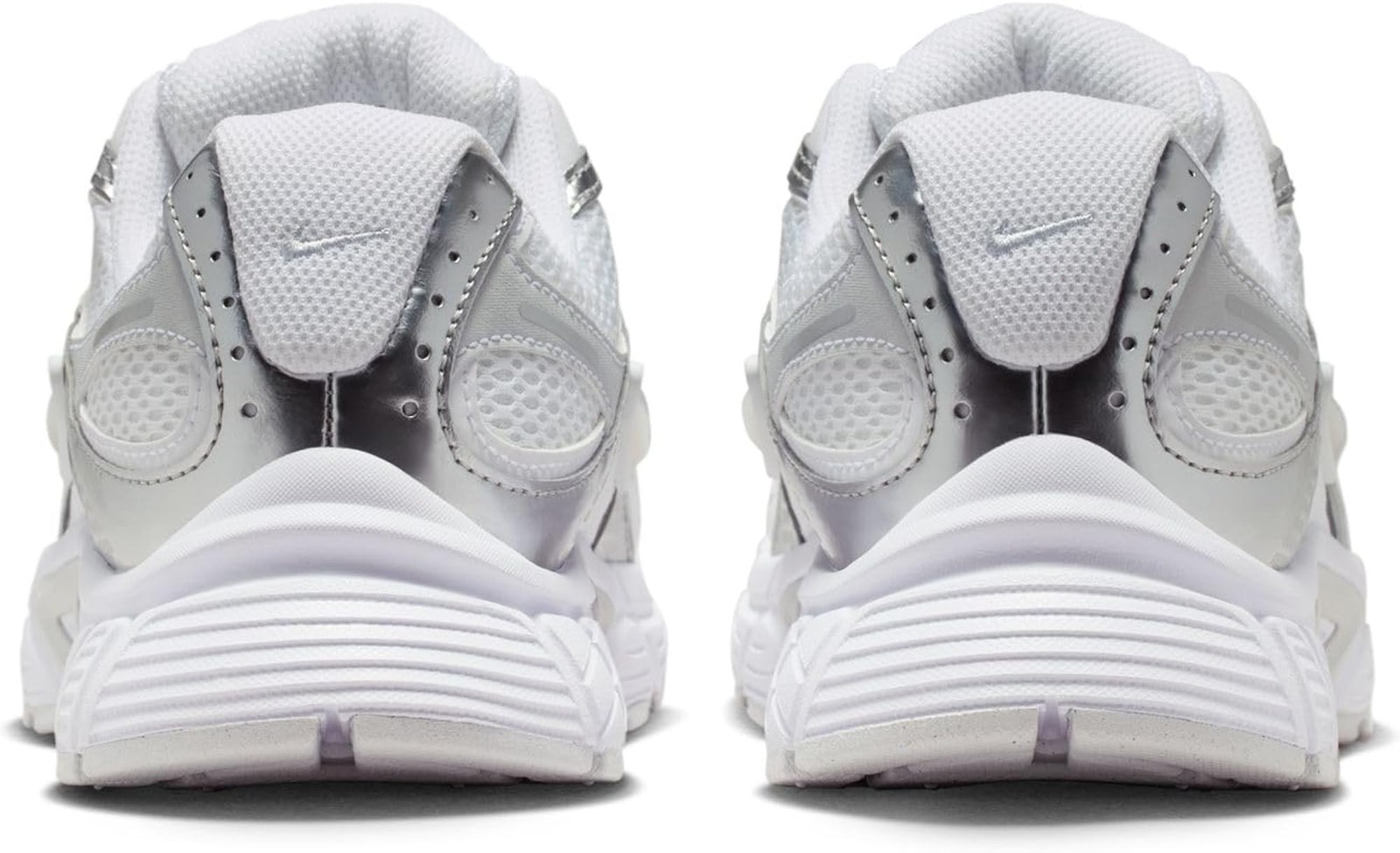 Nike Women’s V5 RNR Shoes – White/Metallic Silver/Platinum – 8.5