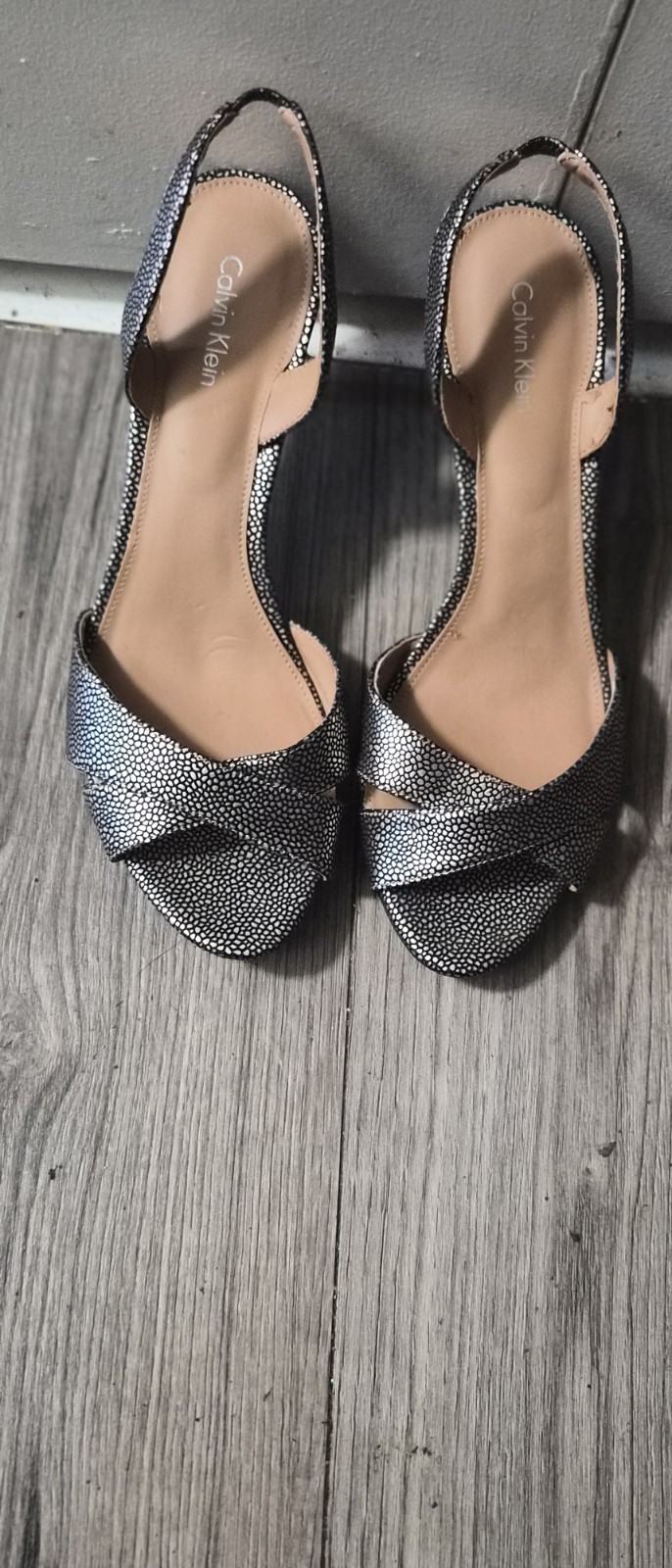 Calvin Klein Women’s Black/White Animal Print Leather Slingback Open Toe 6