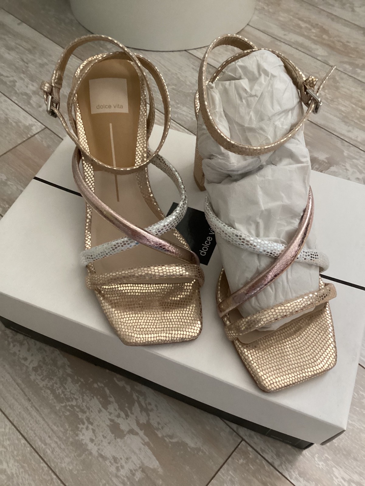 DOLCE VITA Paoli Metallic Multi 3 colors Stella, ankle strap Heels, SZ 7