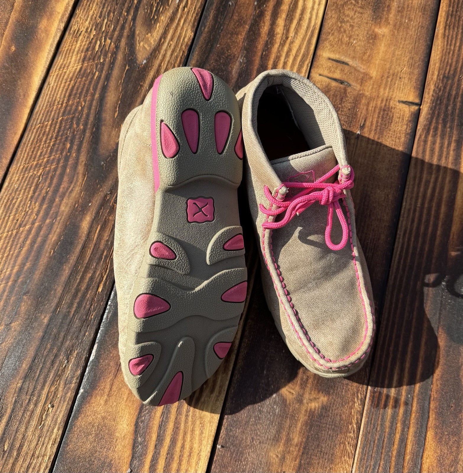 Twisted X WDM0012 Breast Cancer Awareness Pink Ribbon Chukka Boots Women’s US 8M