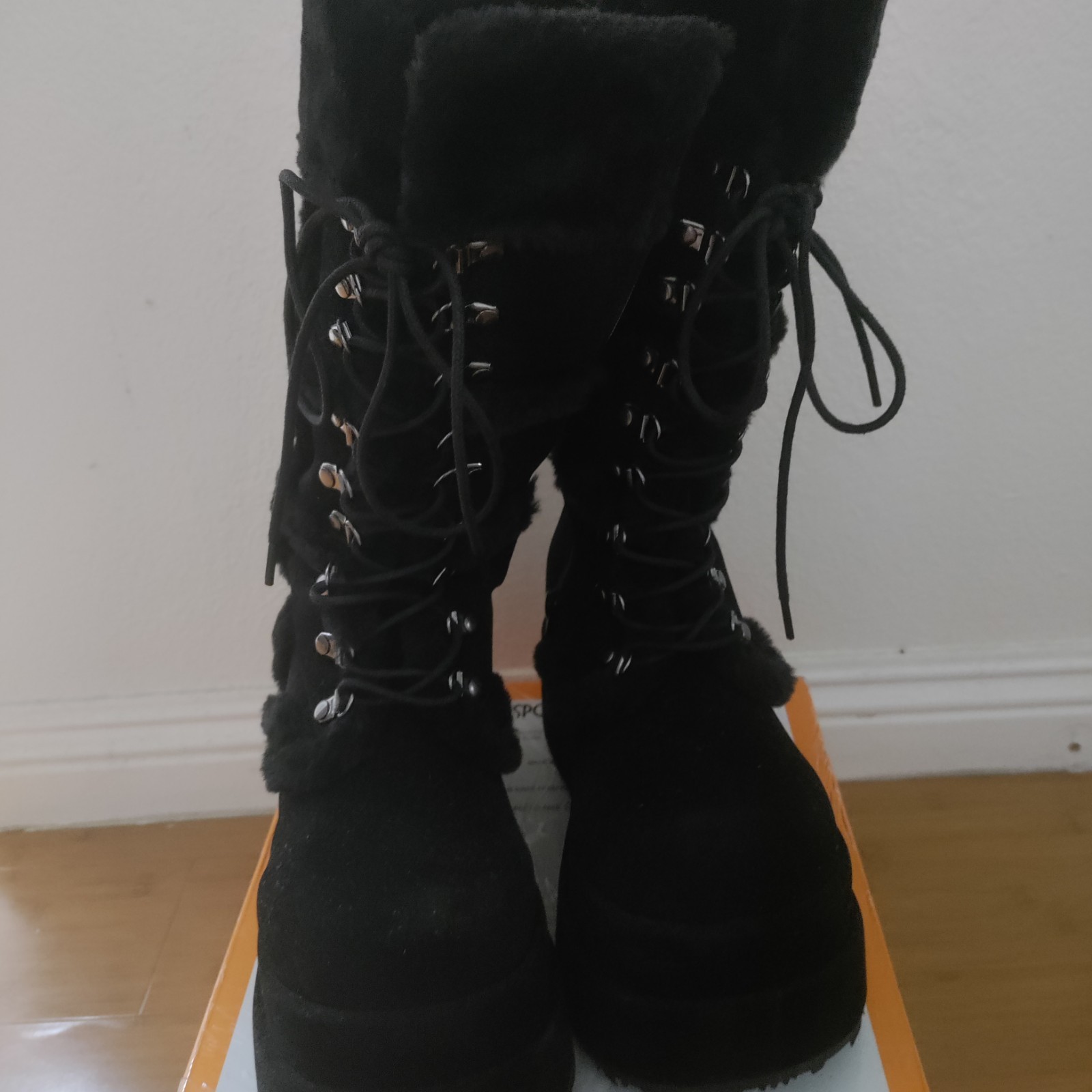 Demonia BEAR-202 Black Vegan Suede Faux Fur Lined Platform Lace-Up Boots US 9