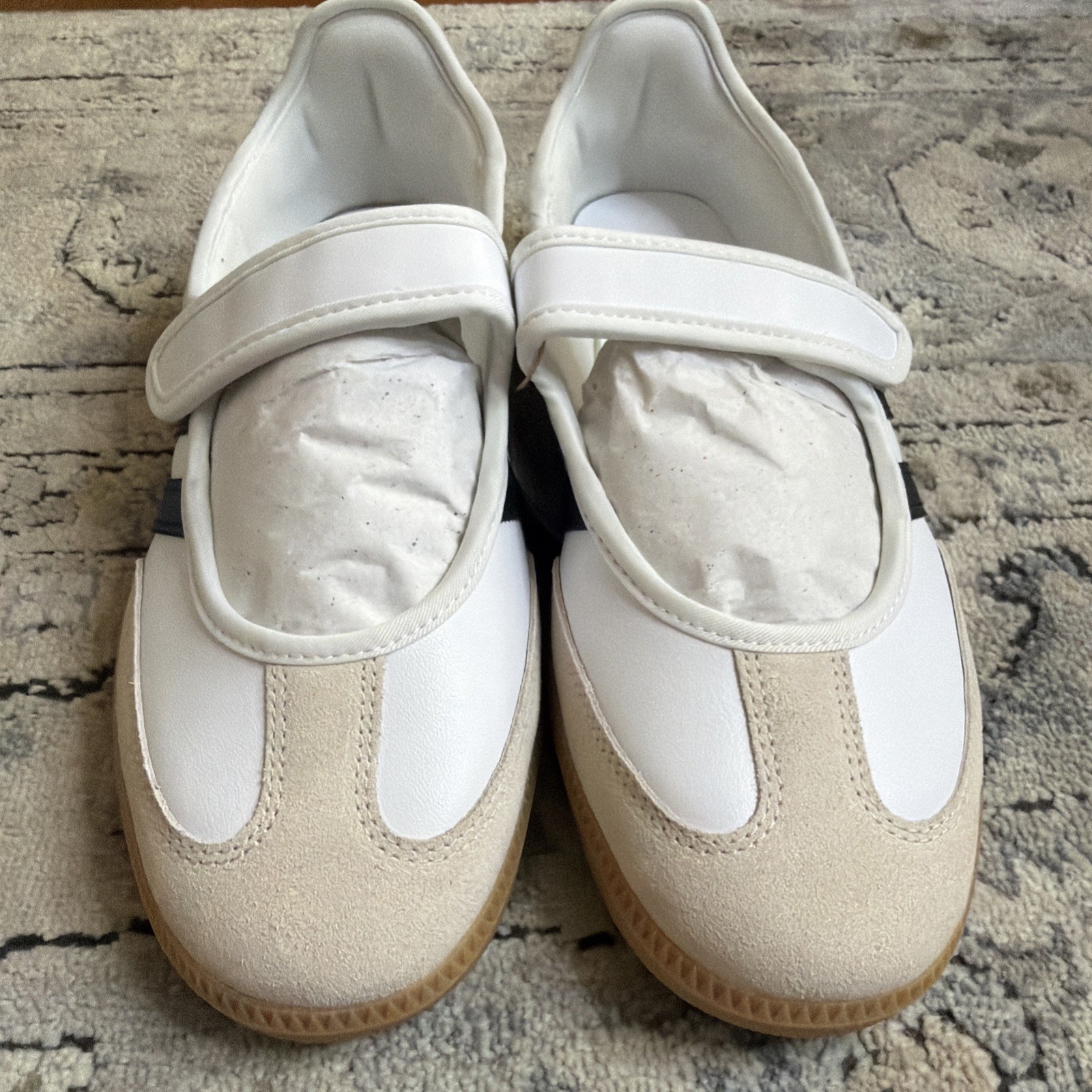 adidas Originals SAMBA JANE JR1402 Cloud White/Alumina Women’s Sneaker size 10