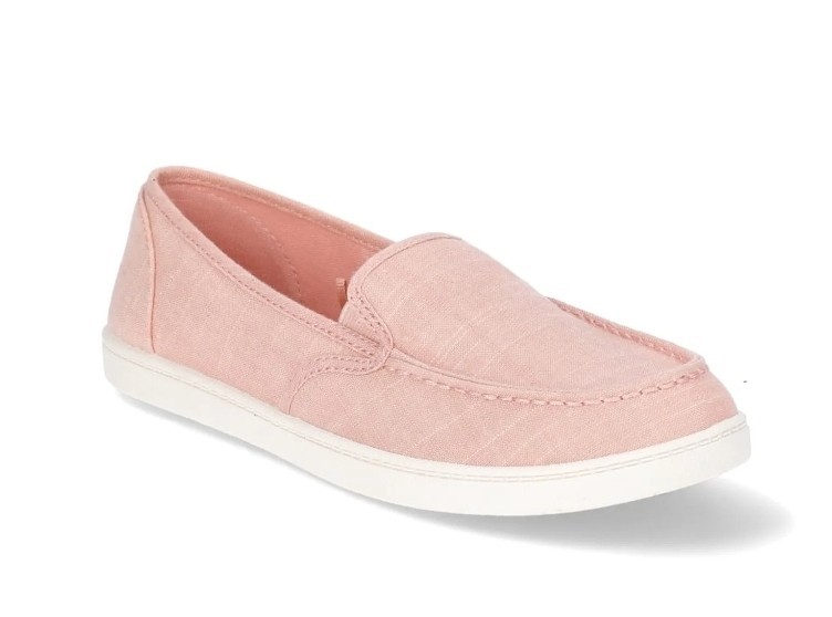 Time and Tru Women’s Pink Slip-On Moc Toe Canvas Surf Sneakers Shoes: 9-10