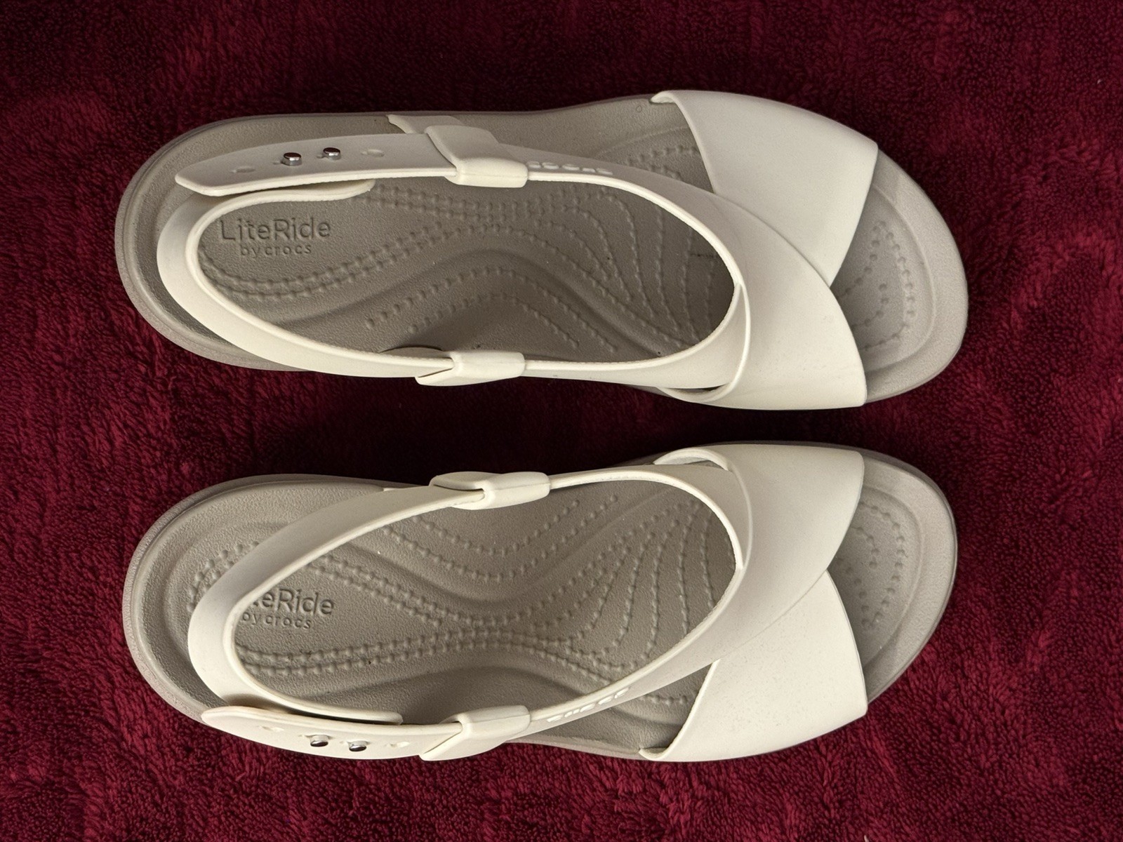 Crocs EXCELLENT Brooklyn High Wedge Sandals LiteRide Cream Size 7 Women