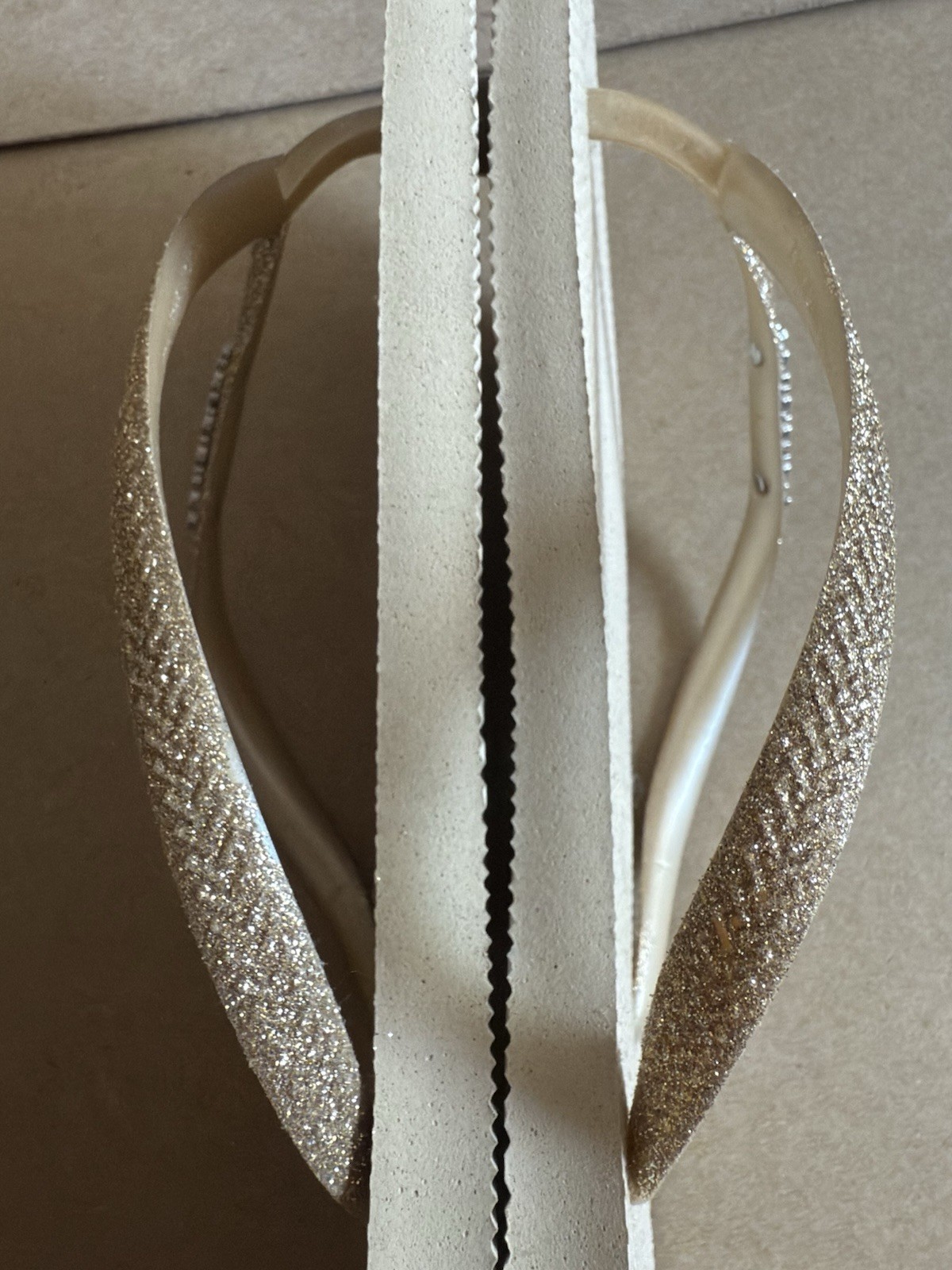 Havaianas Slim Iridescent Golden Sand w/Matching Gold Straps EU41-42 – NEW