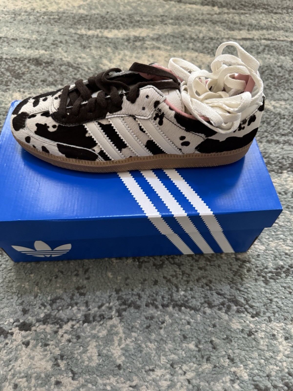 adidas Women’s Samba OG W Cow Print Sneakers Size 9.5