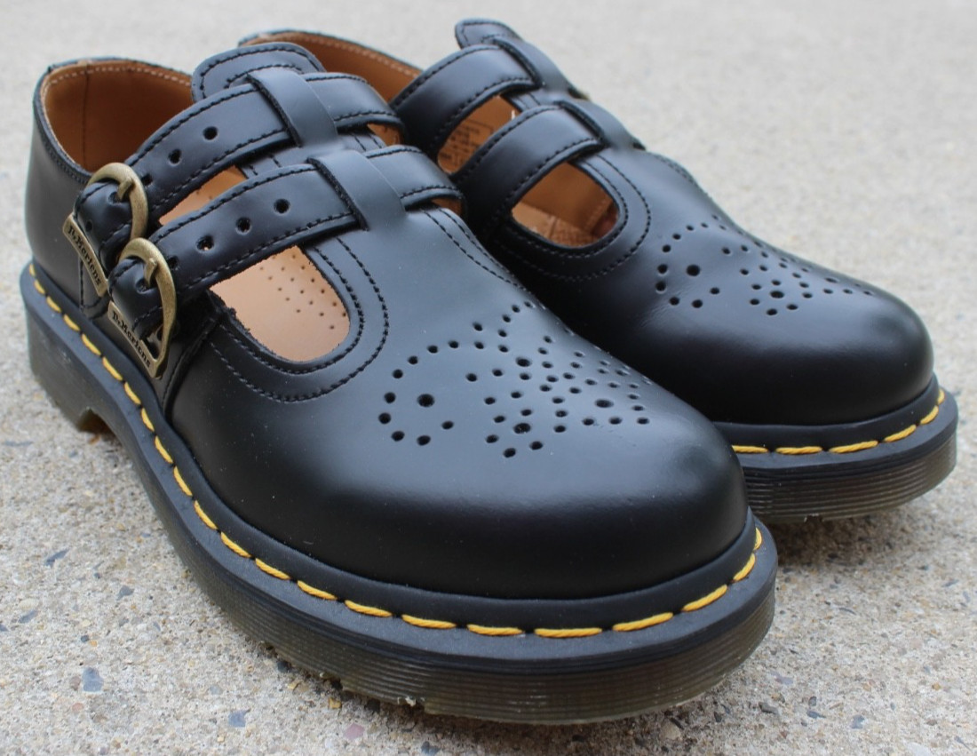 DR. MARTENS WOMEN’S 8065 SMOOTH LEATHER MARY JANE SHOES SZ 5
