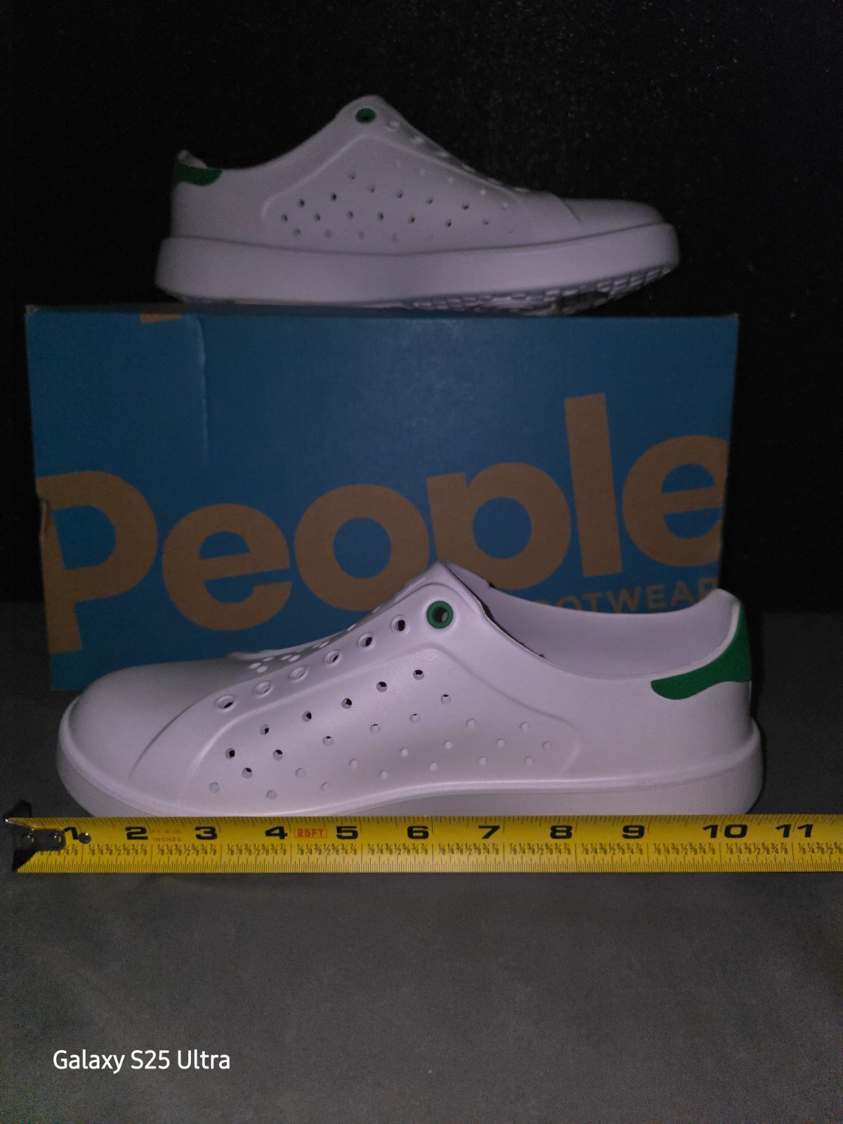 People Footwear Vegan Sneakers White Green US 9 M New w/ Box Eco-Friendly