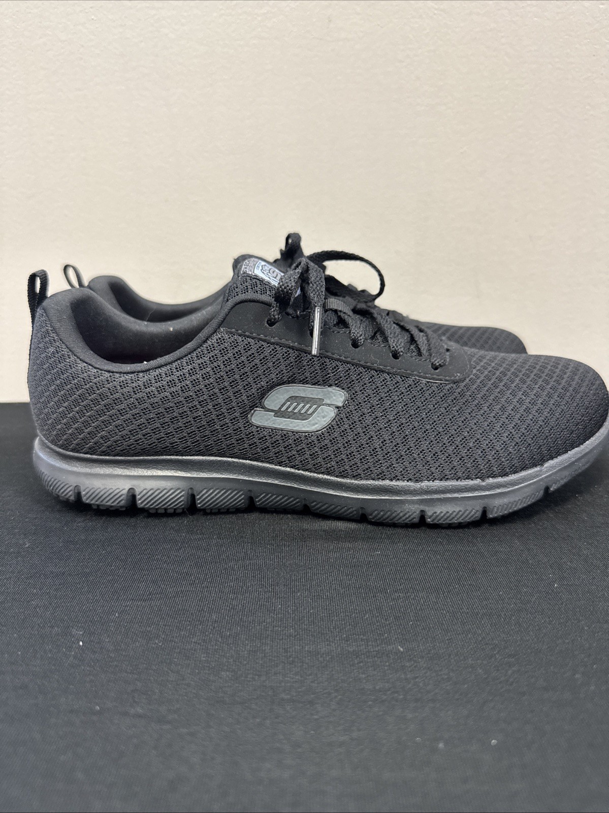 Skechers Womens Size 8.5 Ghenter Bronaugh 77210 Black Work Slip Resistant Shoes