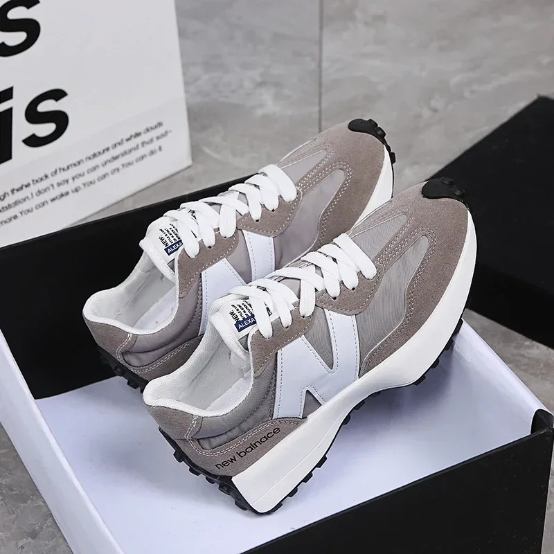 Spring New Women’s Sports Shoes Fashionable Breathable Lightweight Non-slip