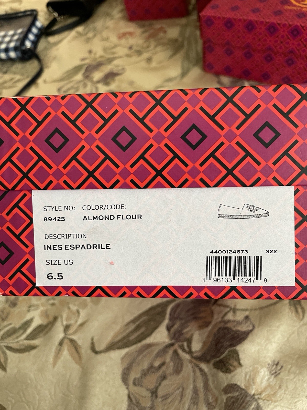 Tory Burch Ines Embellished Suede Espadrilles Tan Crystal Logo Flats Size 6.5