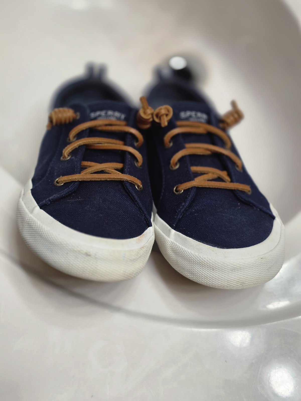 Sperry Pier Wave Navy Blue Sneakers Size 9.5 Pre-owned Great Shape!