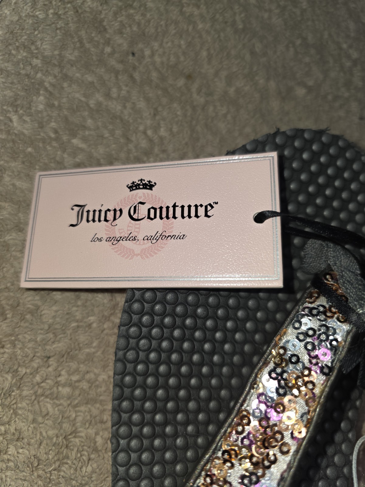 NWT Juicy Couture Gray Sequin Strap Heart Logo Flip Flop Sandals Women’s US 8