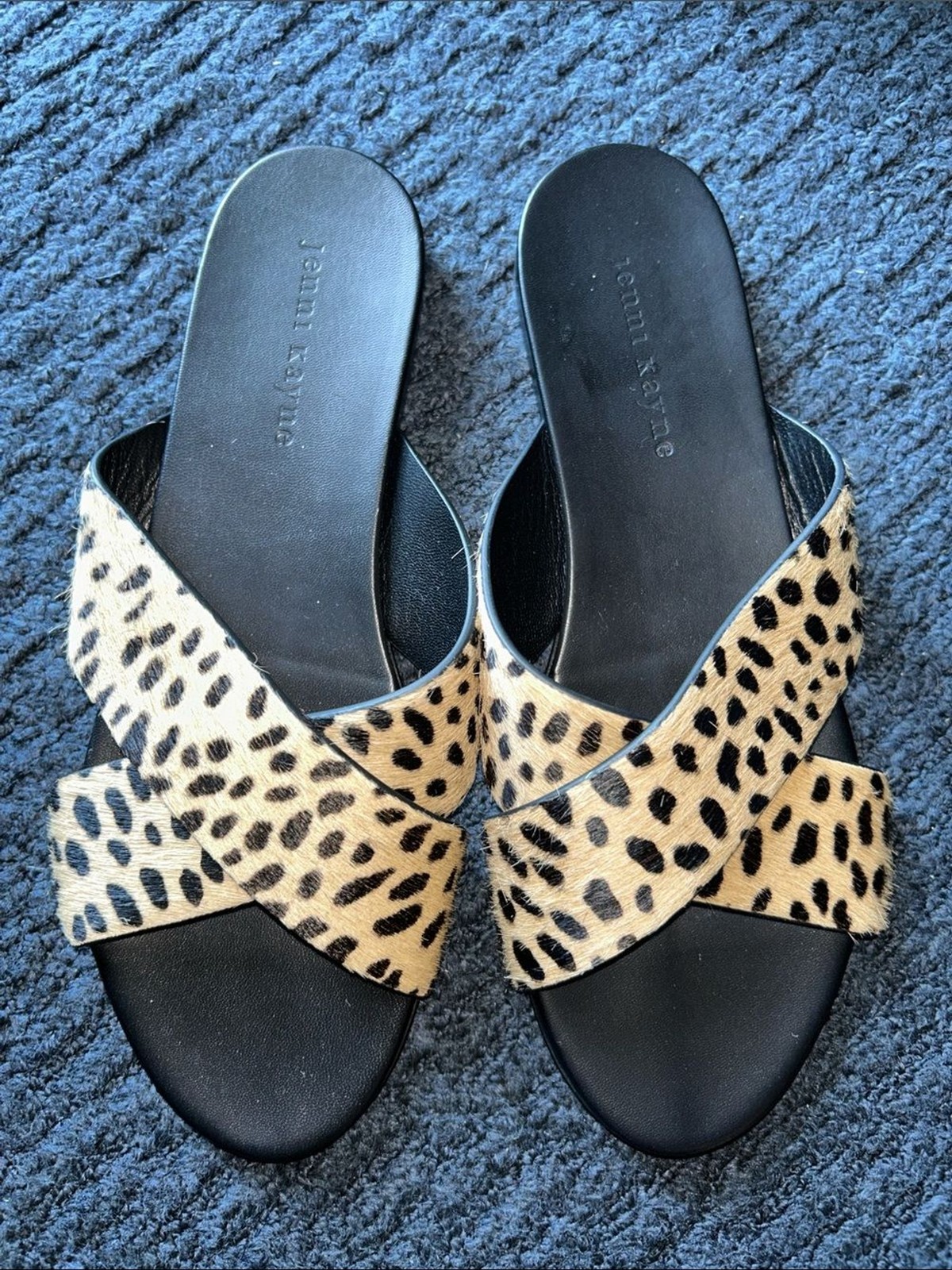 JENNI KAYNE PONY HAIR CROSSOVER SANDALS SIZE 39 NWOT