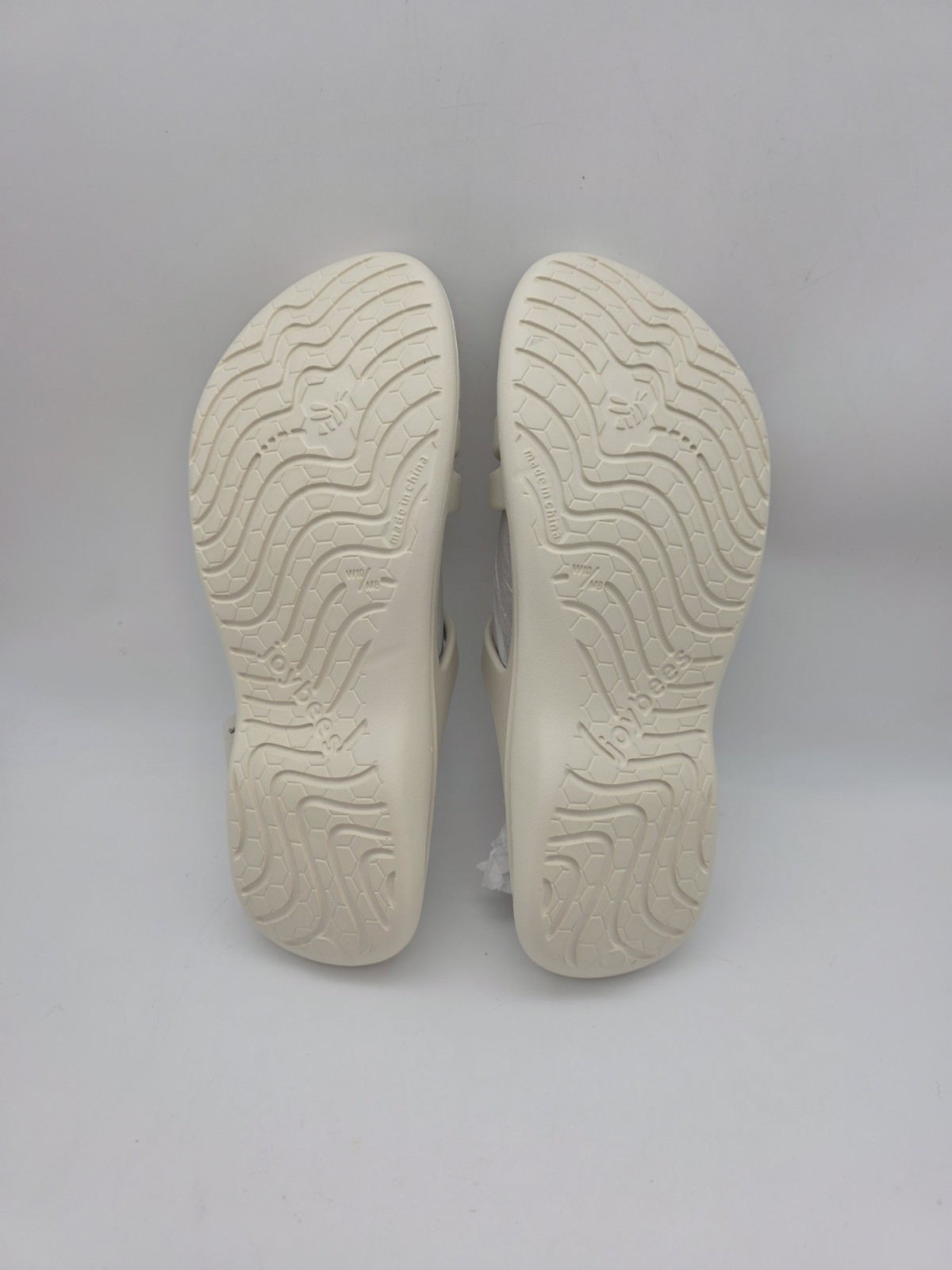 Joybees Women’s Lakeshore Sandal Solid Bone/Bone – WLKSD.BNE, Bone/Bone Size 10