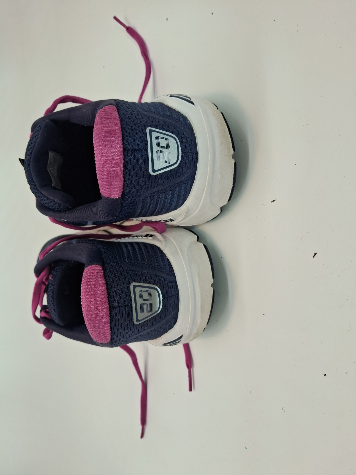 Womens Brooks Ariel 20 Blue Athletic Running Comfort Sneakers Shoes Size 9 .5 B