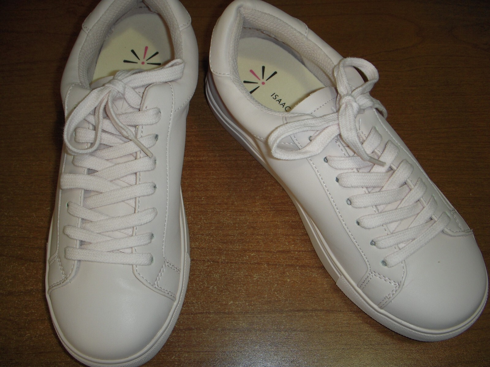 Isaac Mizrahi Live Matte Lace-Up Retro Sneakers Women’s US 7.5 M Pink Whisper
