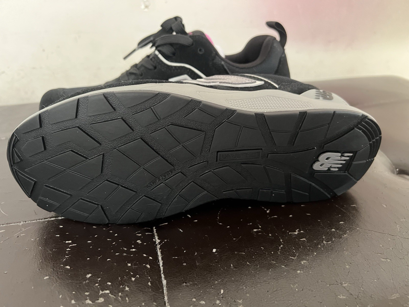 BRAND NEW – New Balance Sneakers