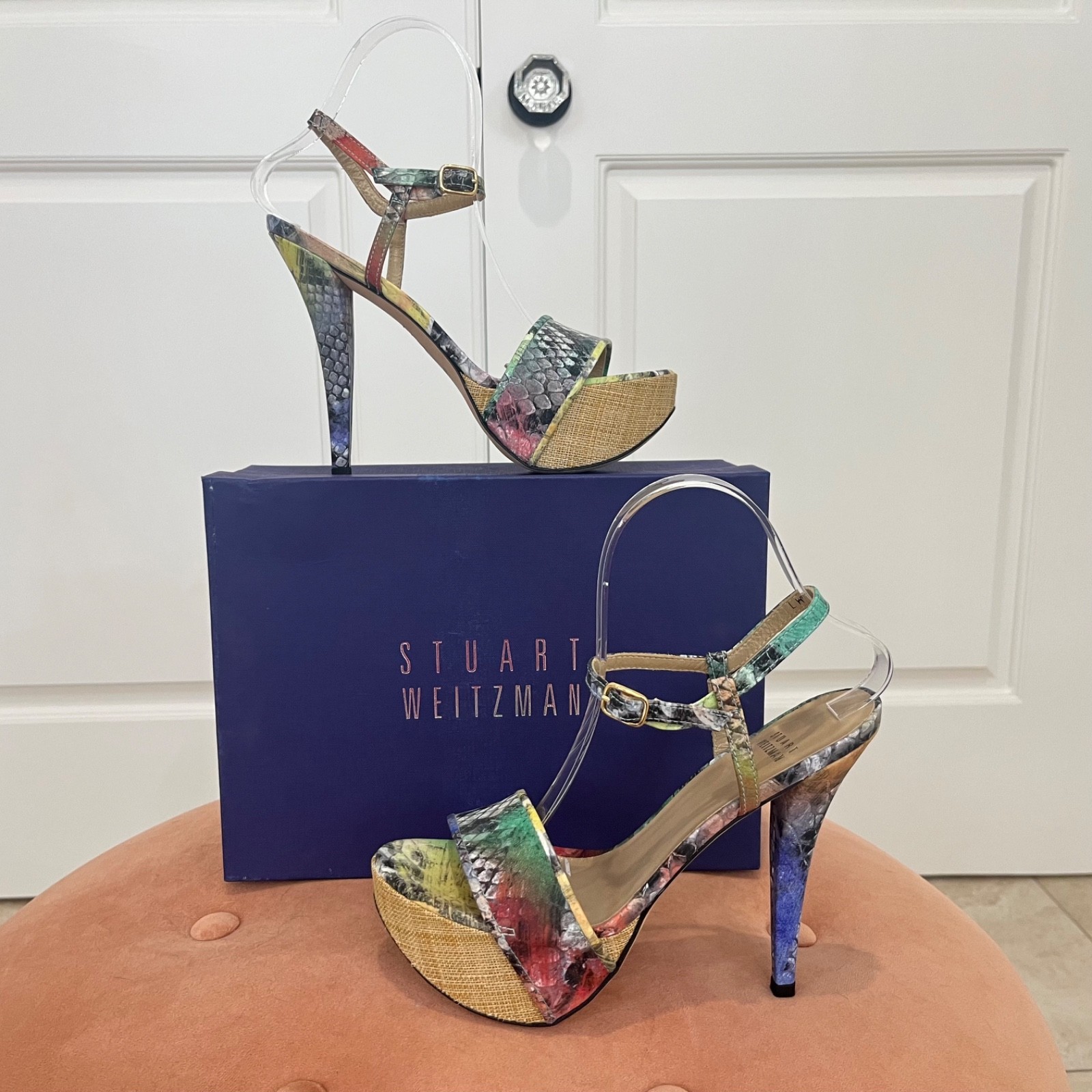 NEW w/ Box Stuart Weitzman «Onceover» Multicolor Python Print Platform Heels – 7