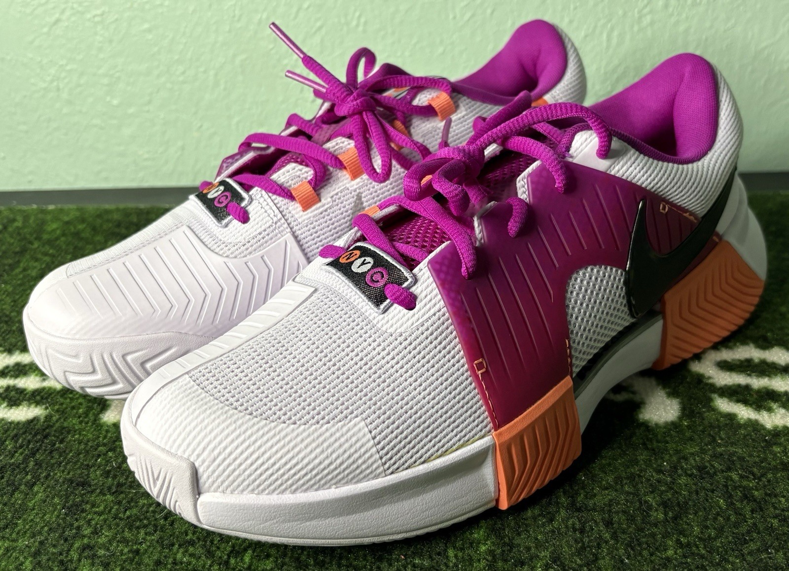 US Women’s 10.5/M 9 – Nike Zoom GP Challenge 1 Premium HC “NYC Tournament Pack”