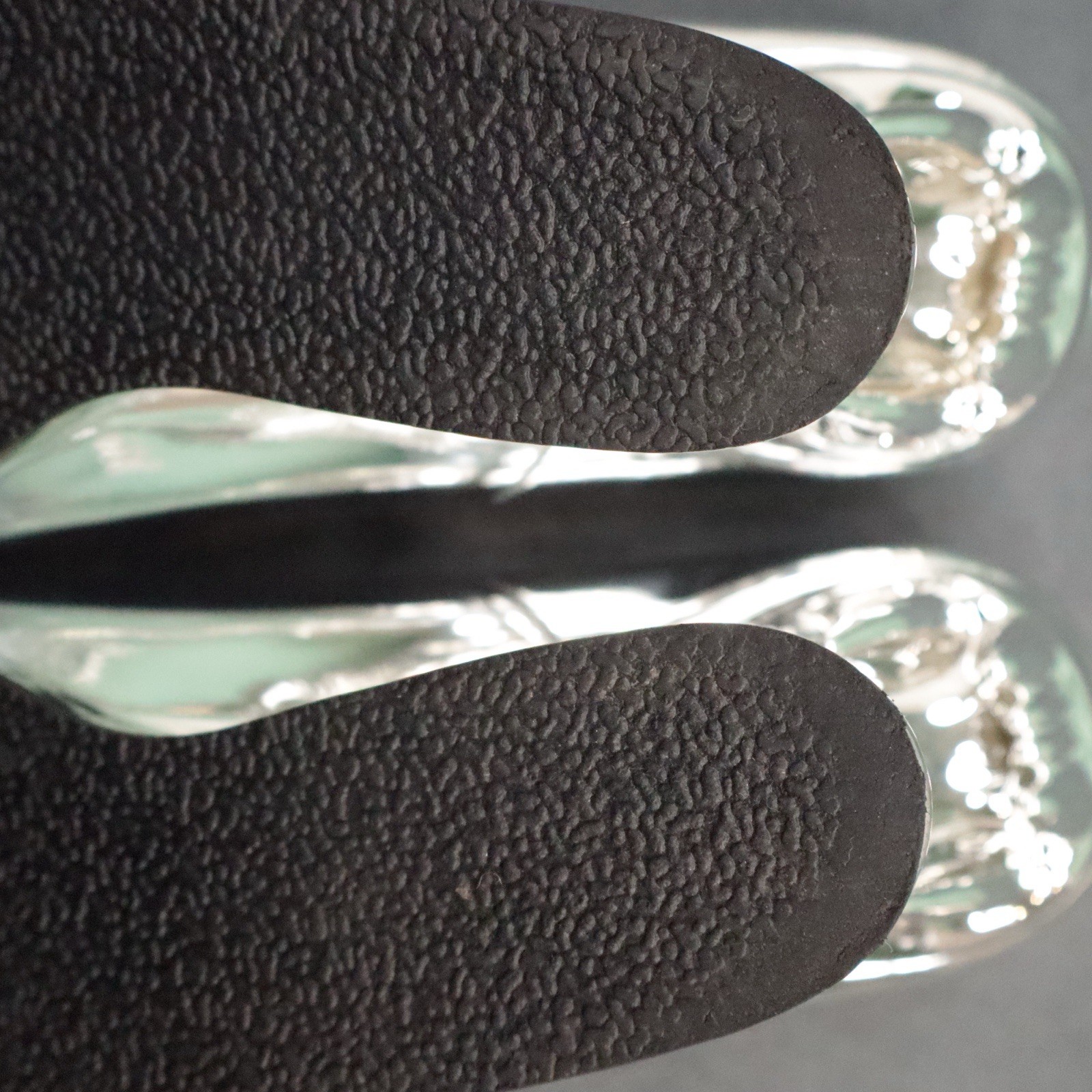Metallic Silver Chrome Monster Teeth Jaw Heels Pointed Pumps Women Size 9.5