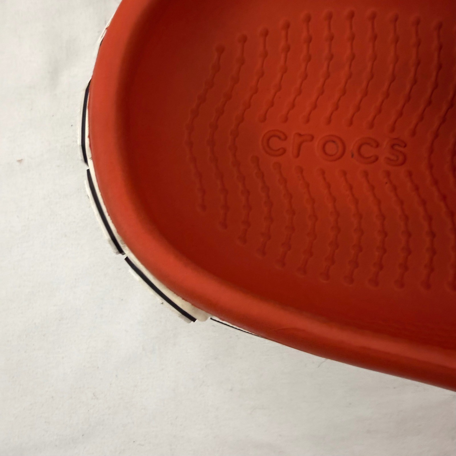 Crocs Bayaband Clogs Red Mens 5 Womens 7 Jibbitz Charms 205089-606