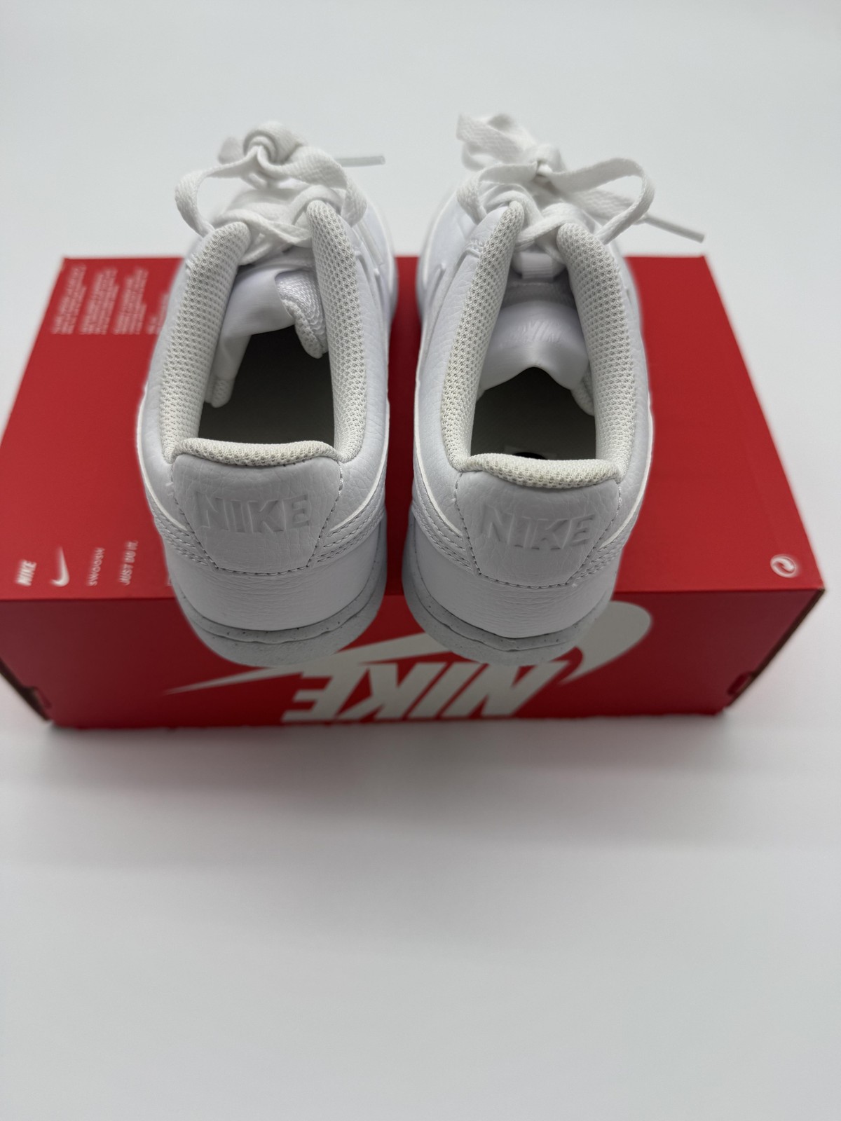 New Nike Court Vision Lo NN Shoes Women’s Size 5 White Sneakers DH3158 100
