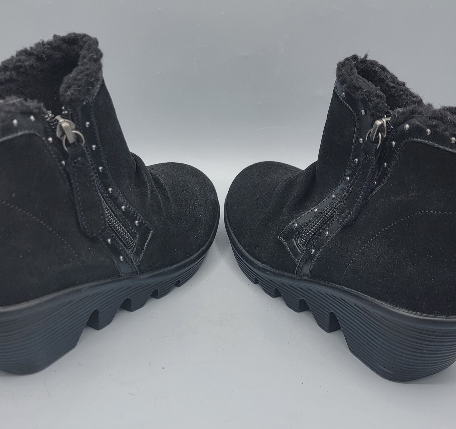 SKECHERS Jumper Studded Zipper Close Sherpa Trim Booties Boots Winter Black 5