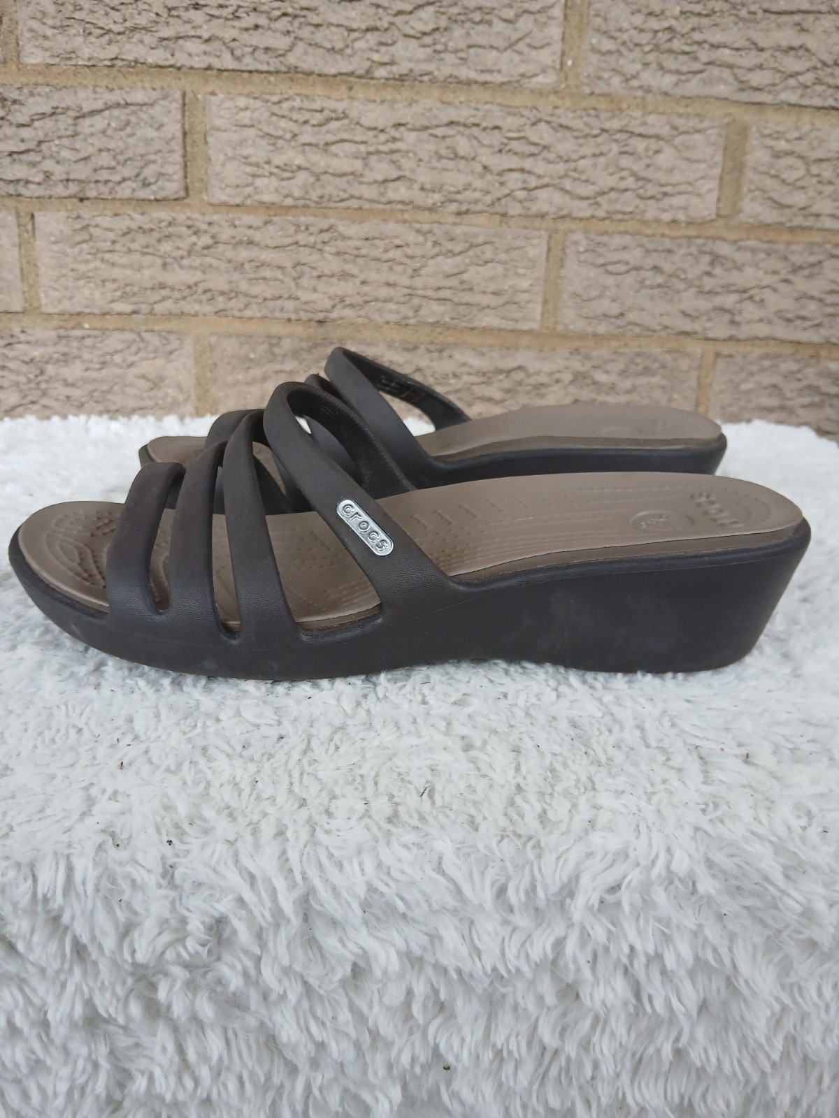 Crocs Women’s Rhonda Wedge Sandals In Taupe Brown Sz 7