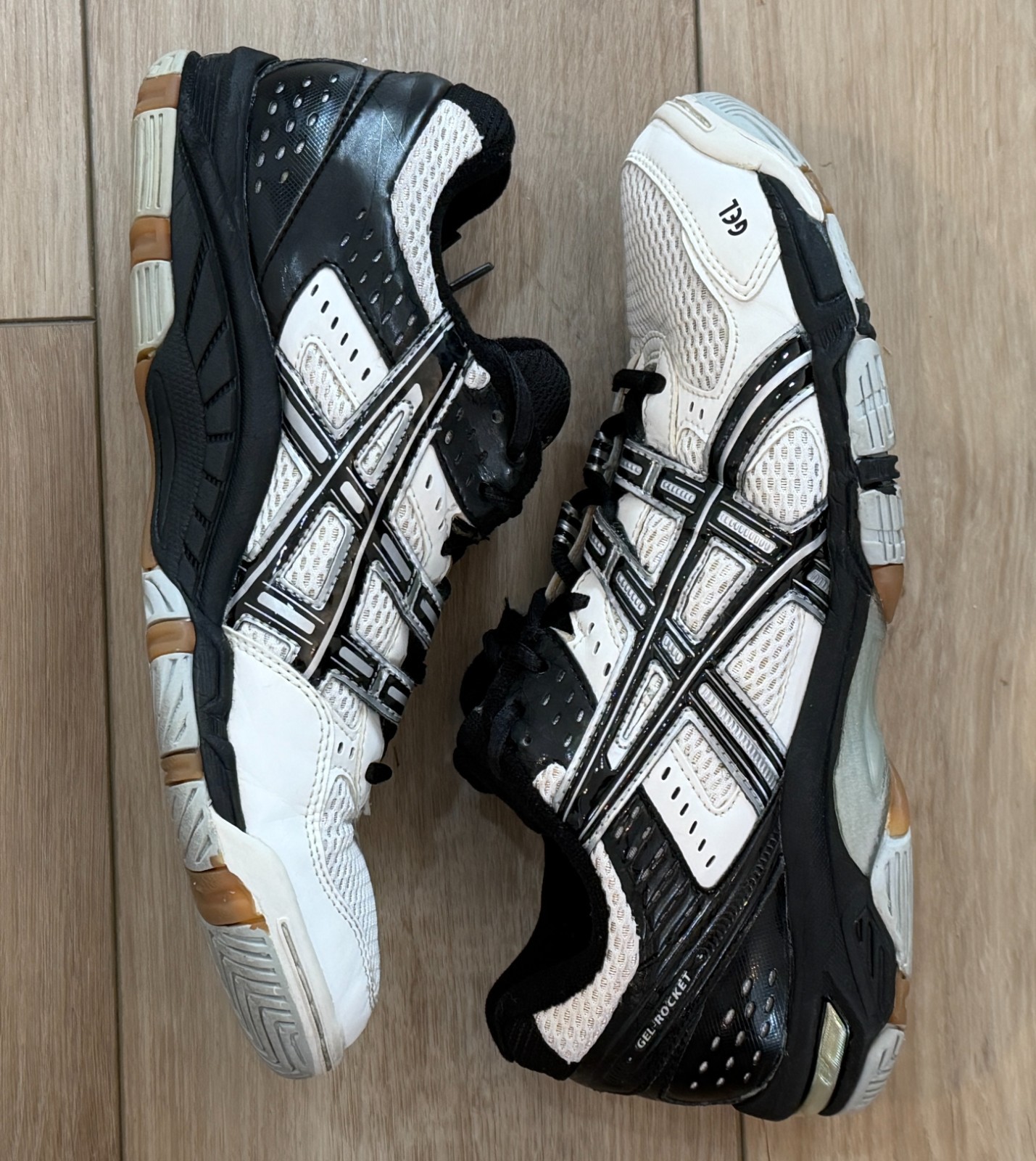 ASICS Gel-Rocket 7 Volleyball Indoor Court Sneaker-Women’s 9-White/Black/Silver
