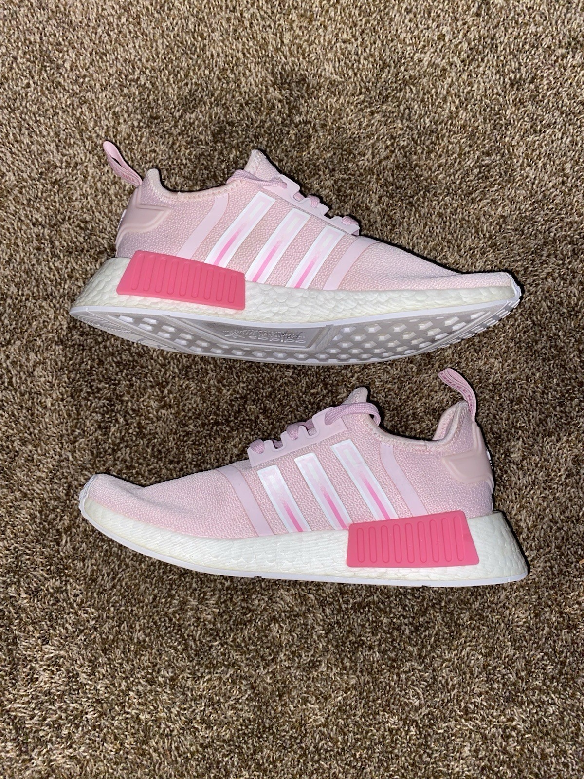 Adidas Originals NMD_R1 IG9970 Womens Sz6 Pink White Boost Running Sneaker Shoes