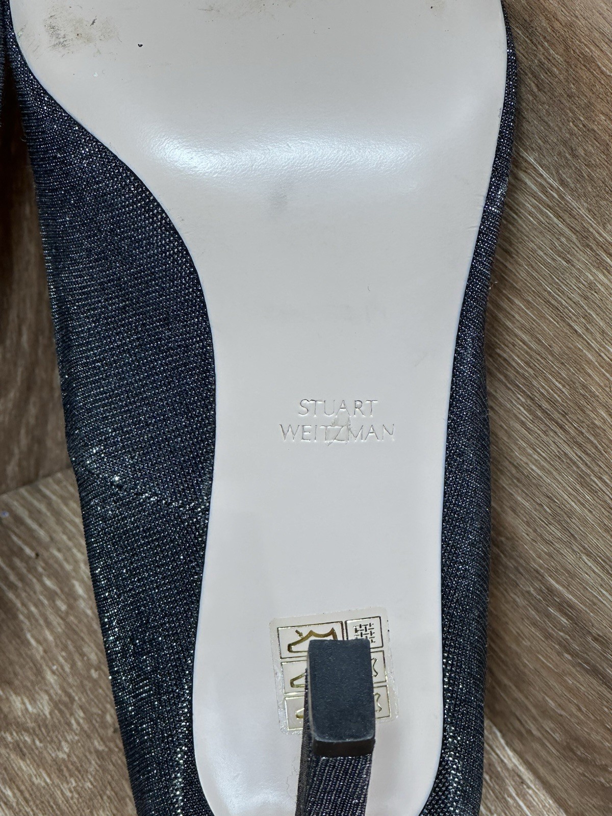 Stuart Weitzman Gunmetal Metallic Black Silver PointedToe Heels 39.5/ 8.5 Pumps