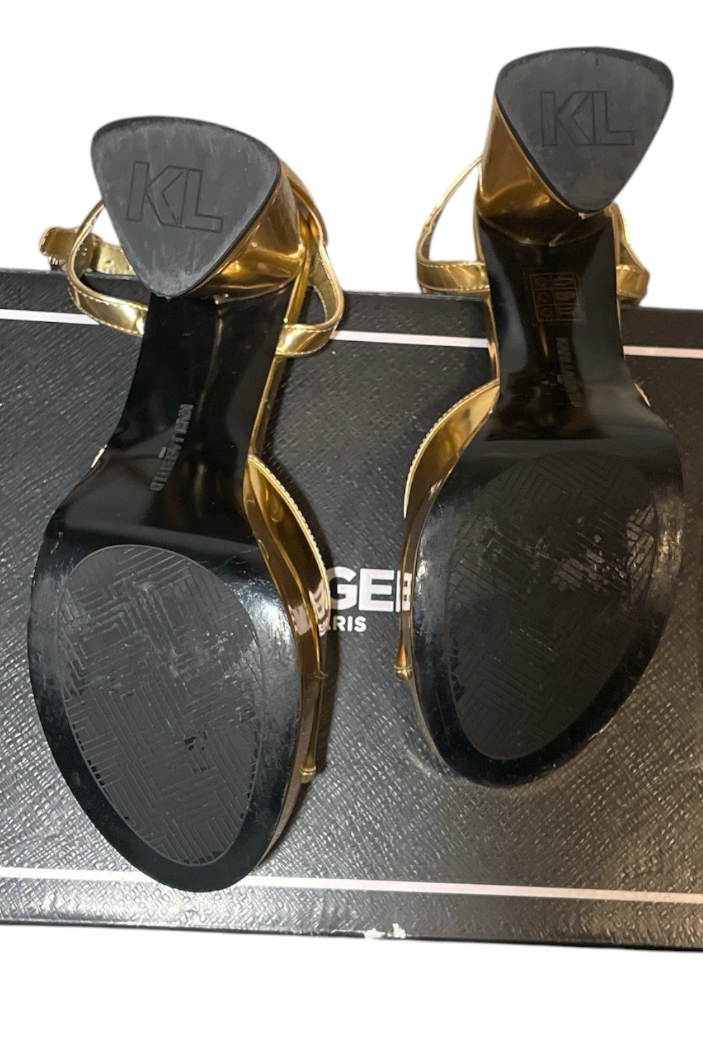 Karl Lagerfeld Gold Strappy Open Toe Ankle Strap Buckle Block Heel US 7.5