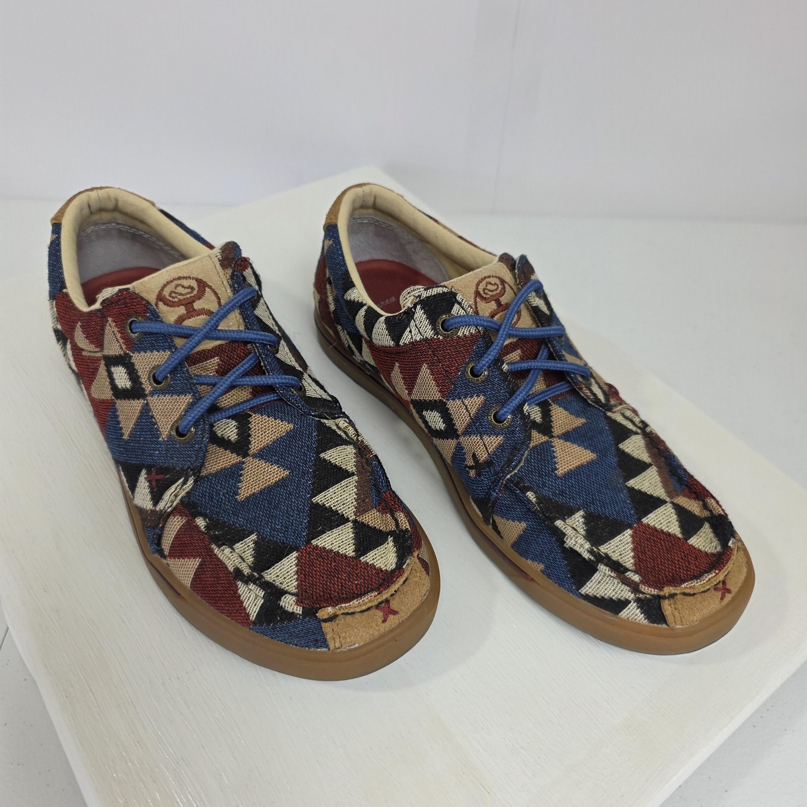 Twisted X Shoes Womens Size 7 Multicolor Geometric Lace Up Comfort Sneakers