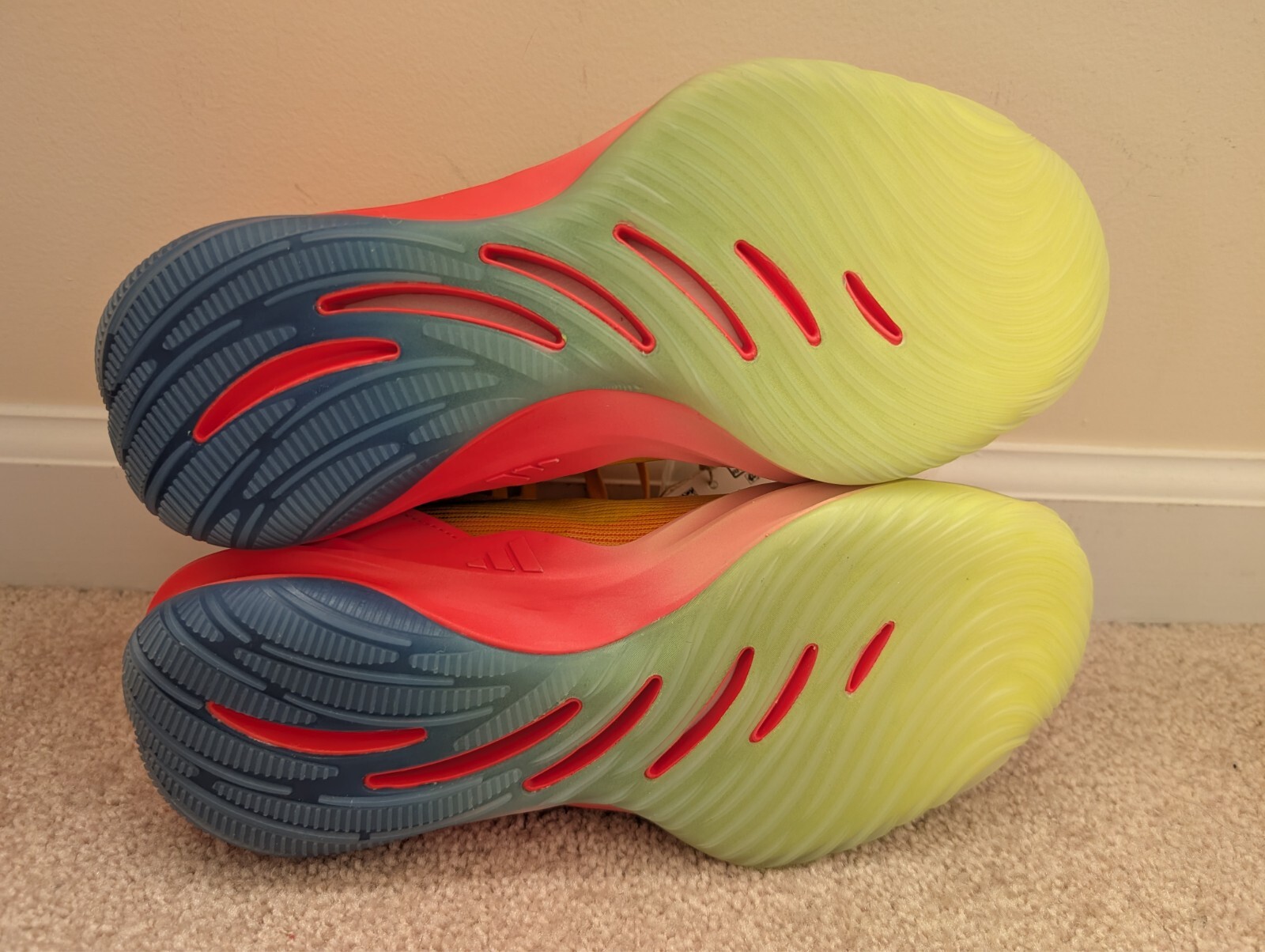 NWOB adidas Adizero Select 2.0 Low Top Lace Up Basketball Shoes, Orange, Sz 7.5