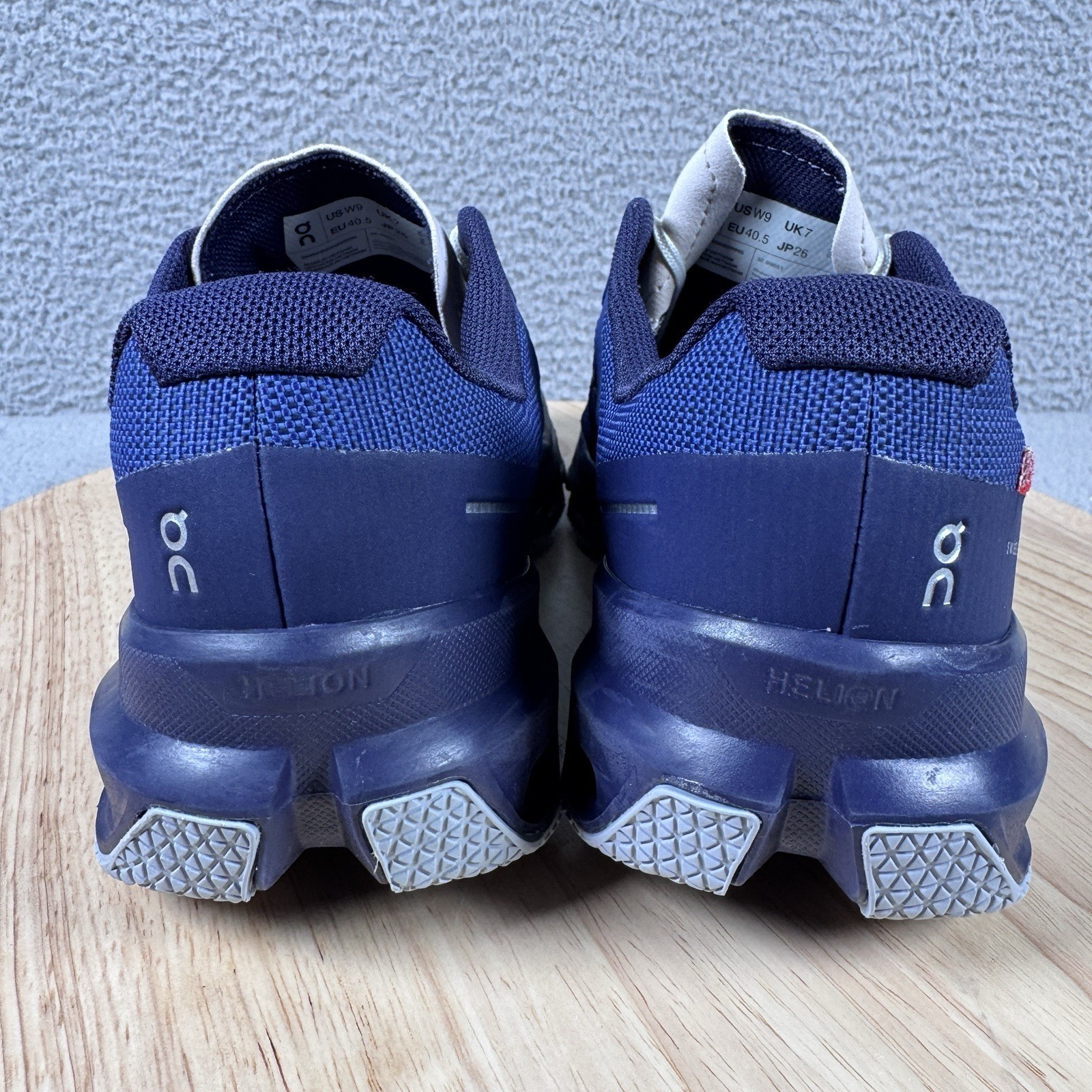 On Cloudventure Womens Size 9 Twilight Acai Trail Running Hiking Shoes 32.99051