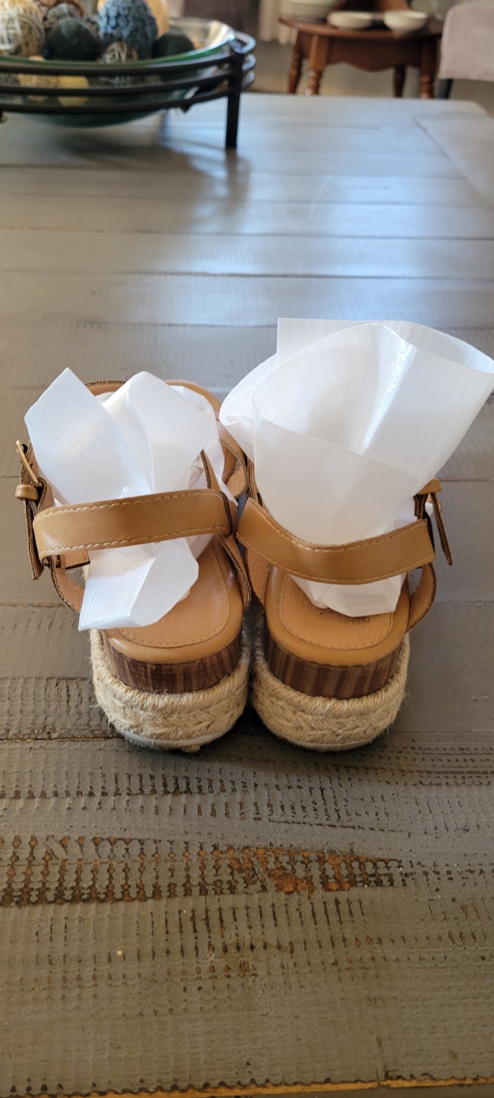 Wild Diva Women’s Tan Strappy Ankle Strap Buckle Espadrille Wedge Sandals 7.5