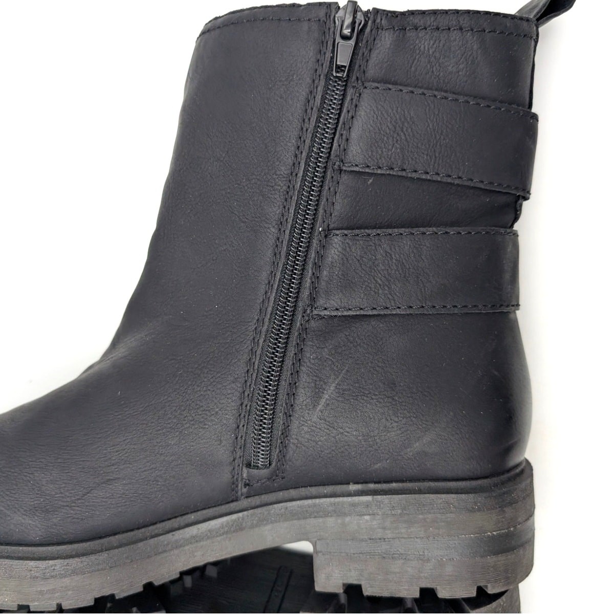 Lucky Brand Candre Double Buckle Lug Sole Boots Women’s Black Size US10M EU41.5