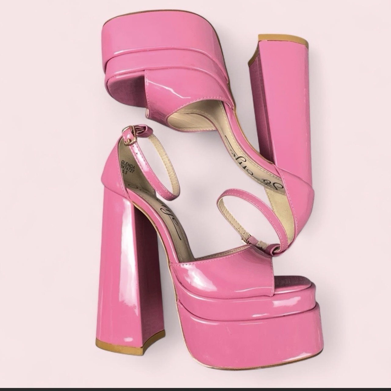 So Me Glenda Pink Patent Platform Block Heel Sandals Women’s 5.5 Barbie Y2K