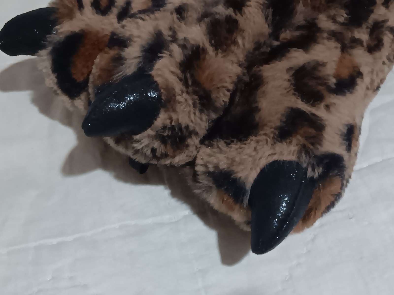 Fluffy Leopard Slippers Size 7-8, Novelty, Costume