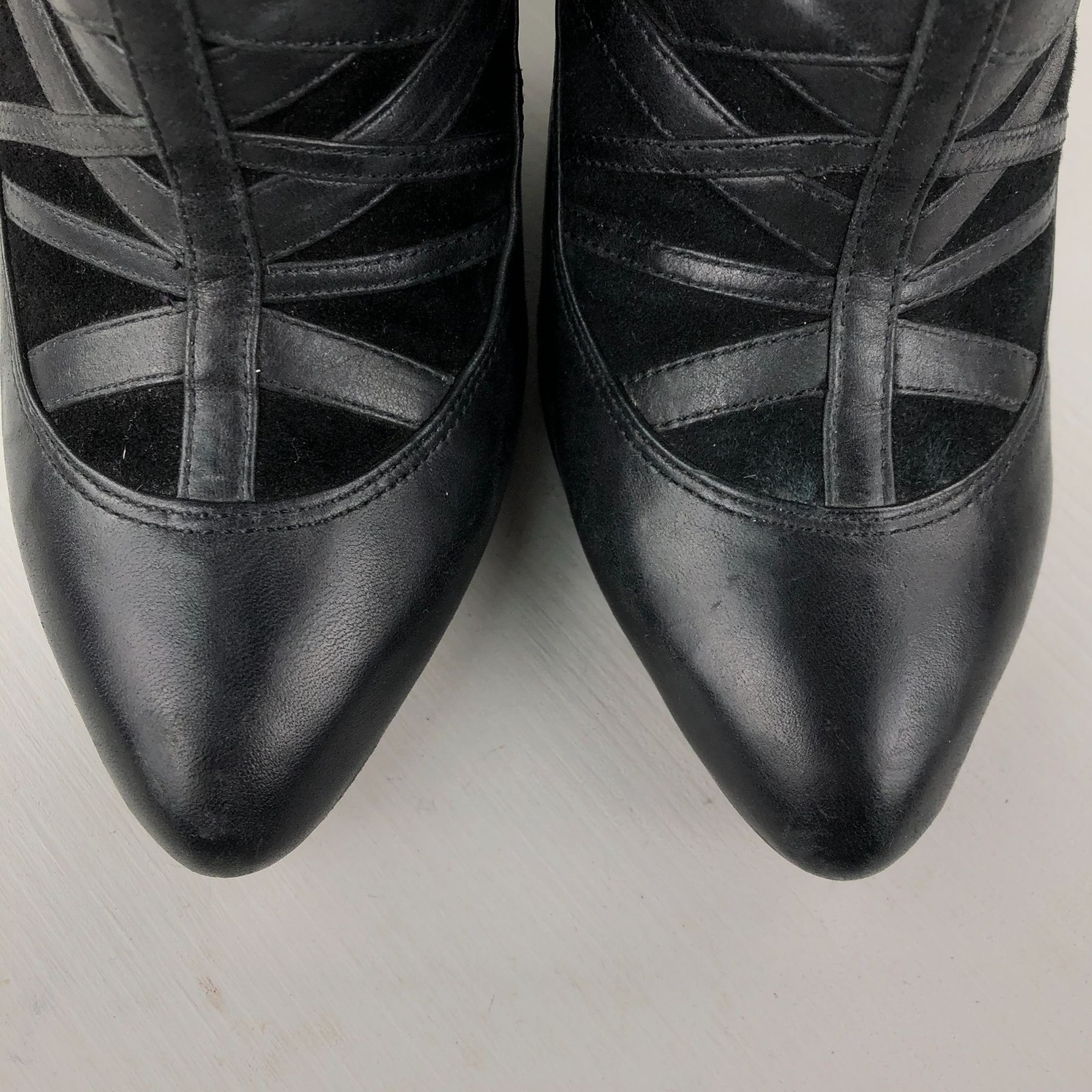 Modern Vintage Women’s Size 39 Lil Ro Black Leather Pointed Toe Ankle Booties