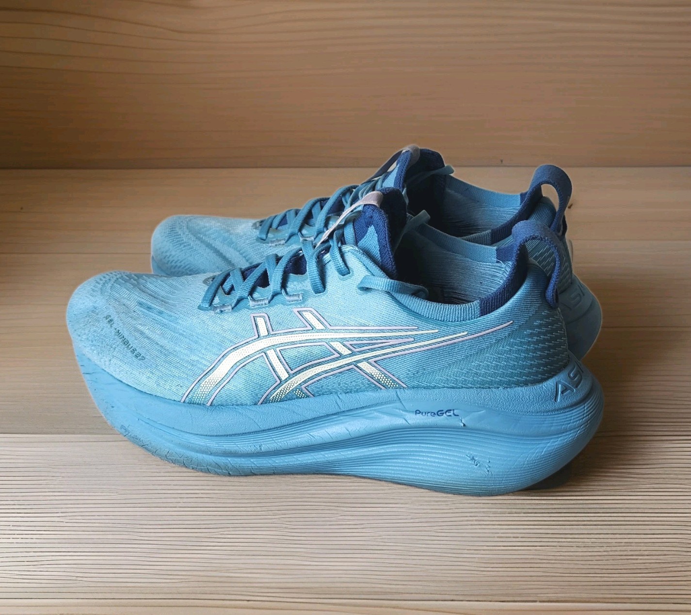 ASICS Gel-Nimbus 27 Running Shoes Size Womens US 10 Stillwater/Cream (Blue)