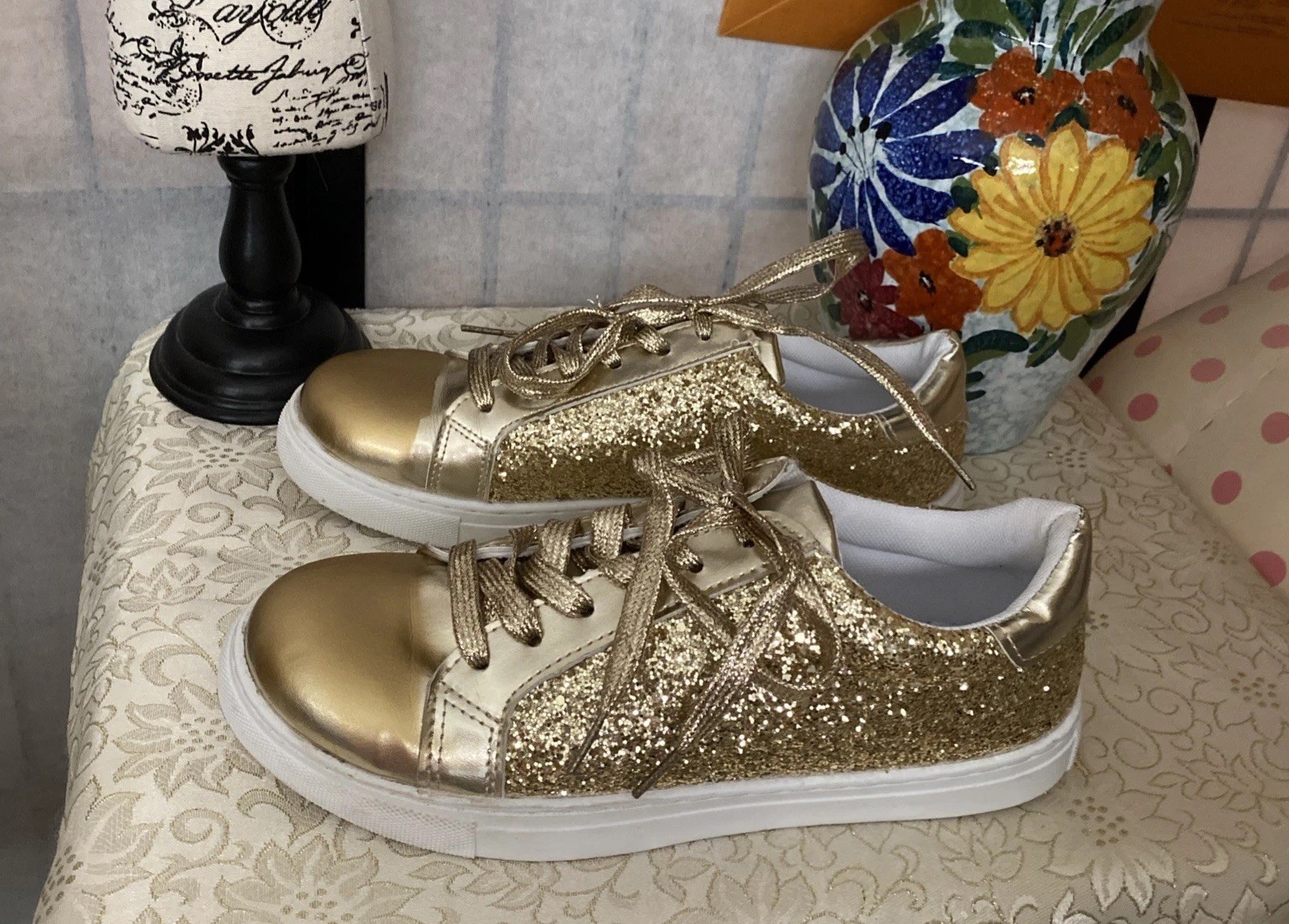 Gold Glitter & Metallic Sneakers Women (Marked 42-More Like a 39/40( US 9M) READ