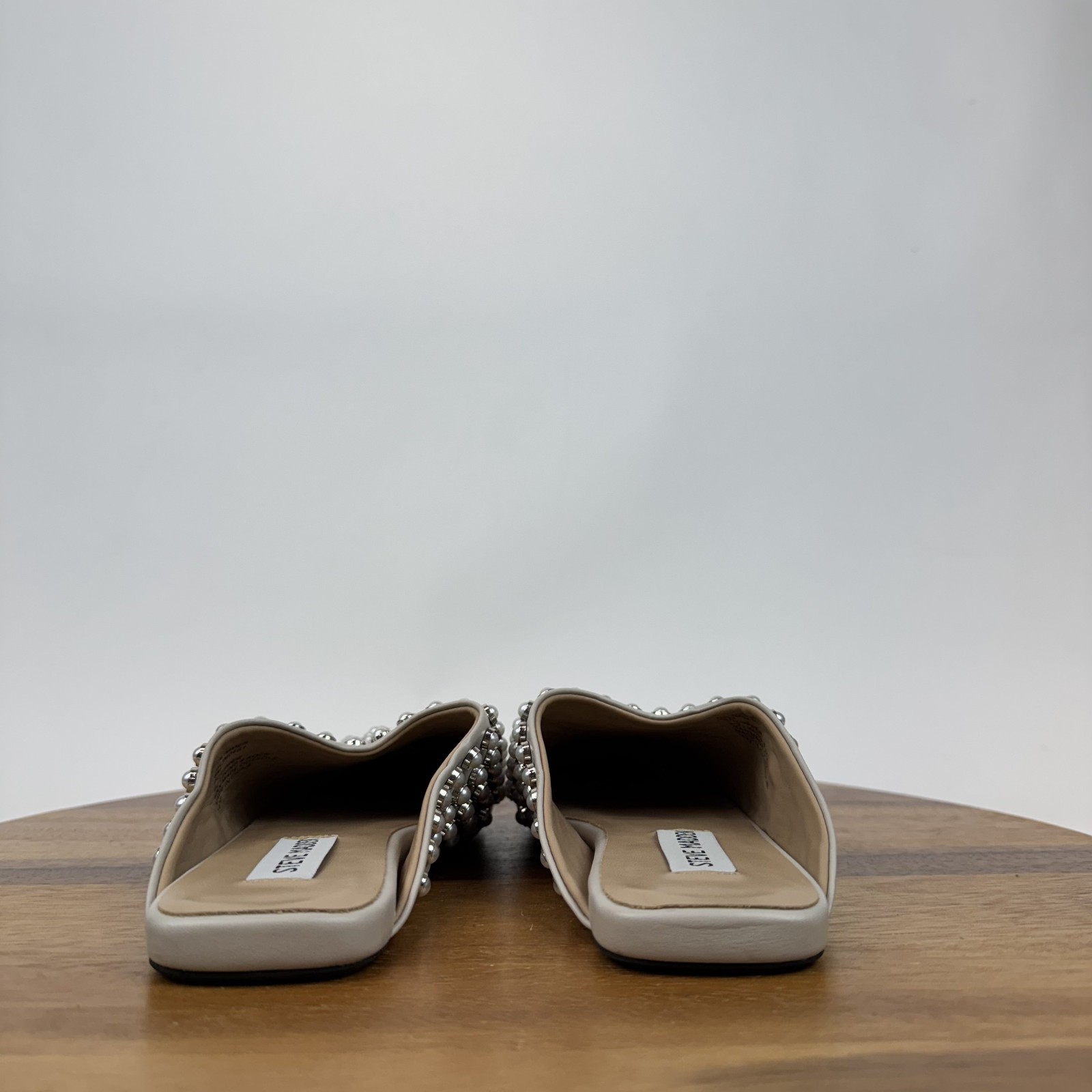 New Womens Steve Madden Glimmer Ivory Studded Pearl Slide Mules Size 6 M NWOB