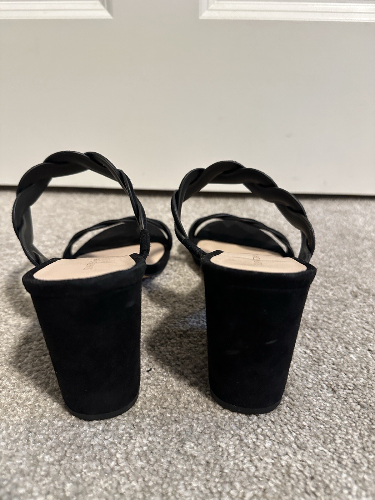EUC Stuart Weitzman Twistie Block Heel Sandal in Black Suede size EU39.5/US9