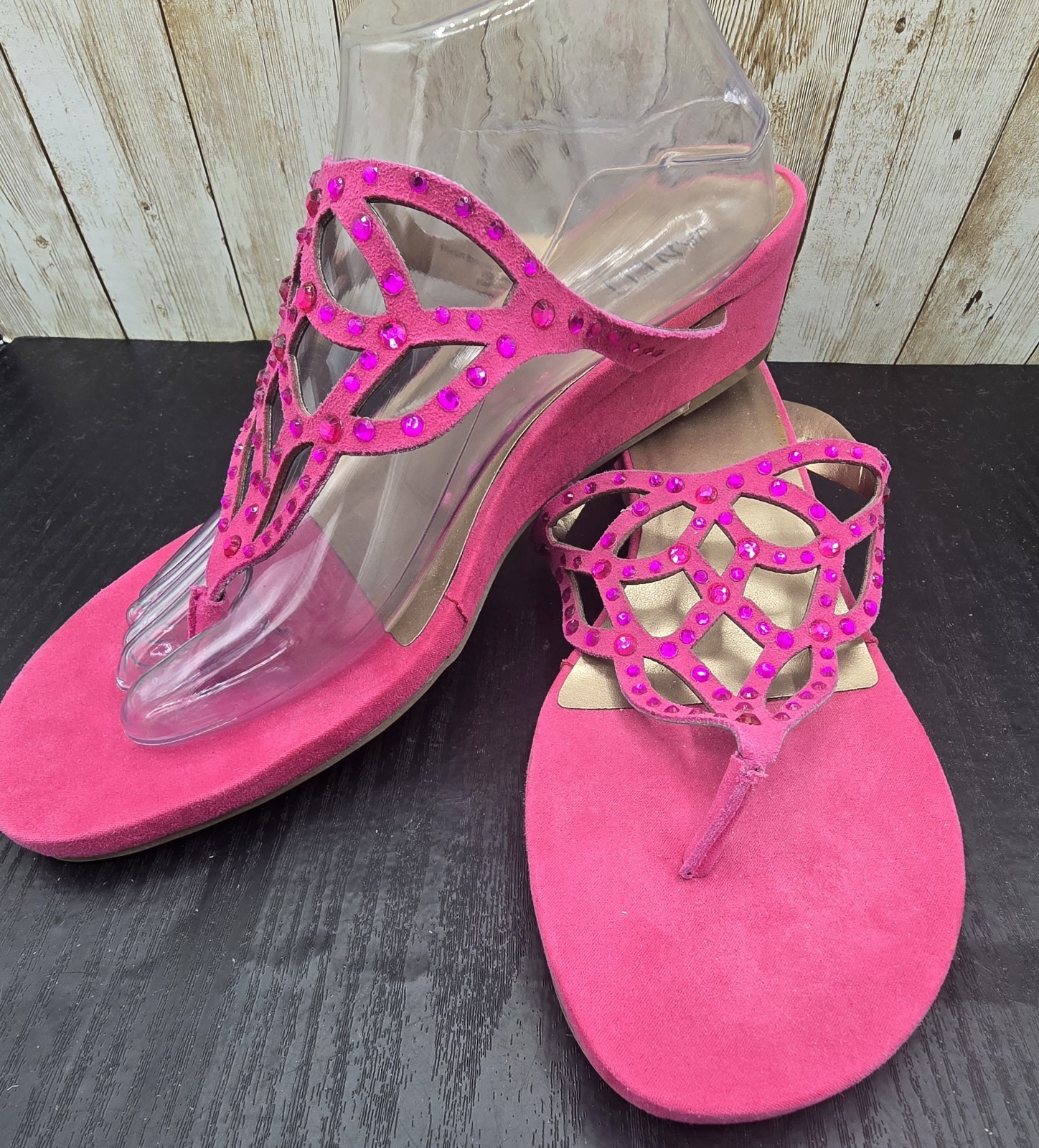 Vaneli Kate Barbie Hot Pink Suede Rhinestone Women’s Wedge Heel Sandals Size 11M
